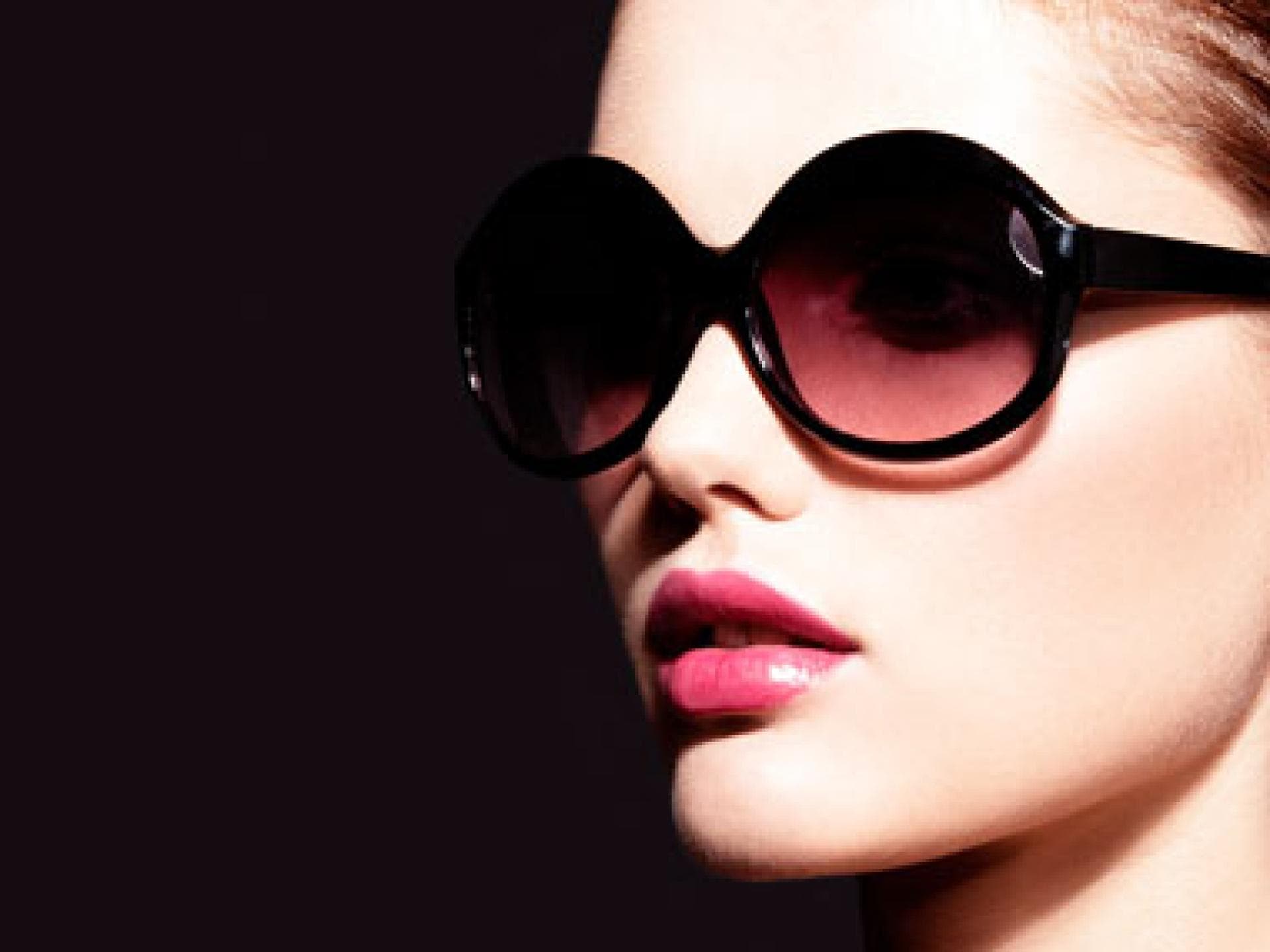 sonnenbrille-380x-296-1083838.jpg