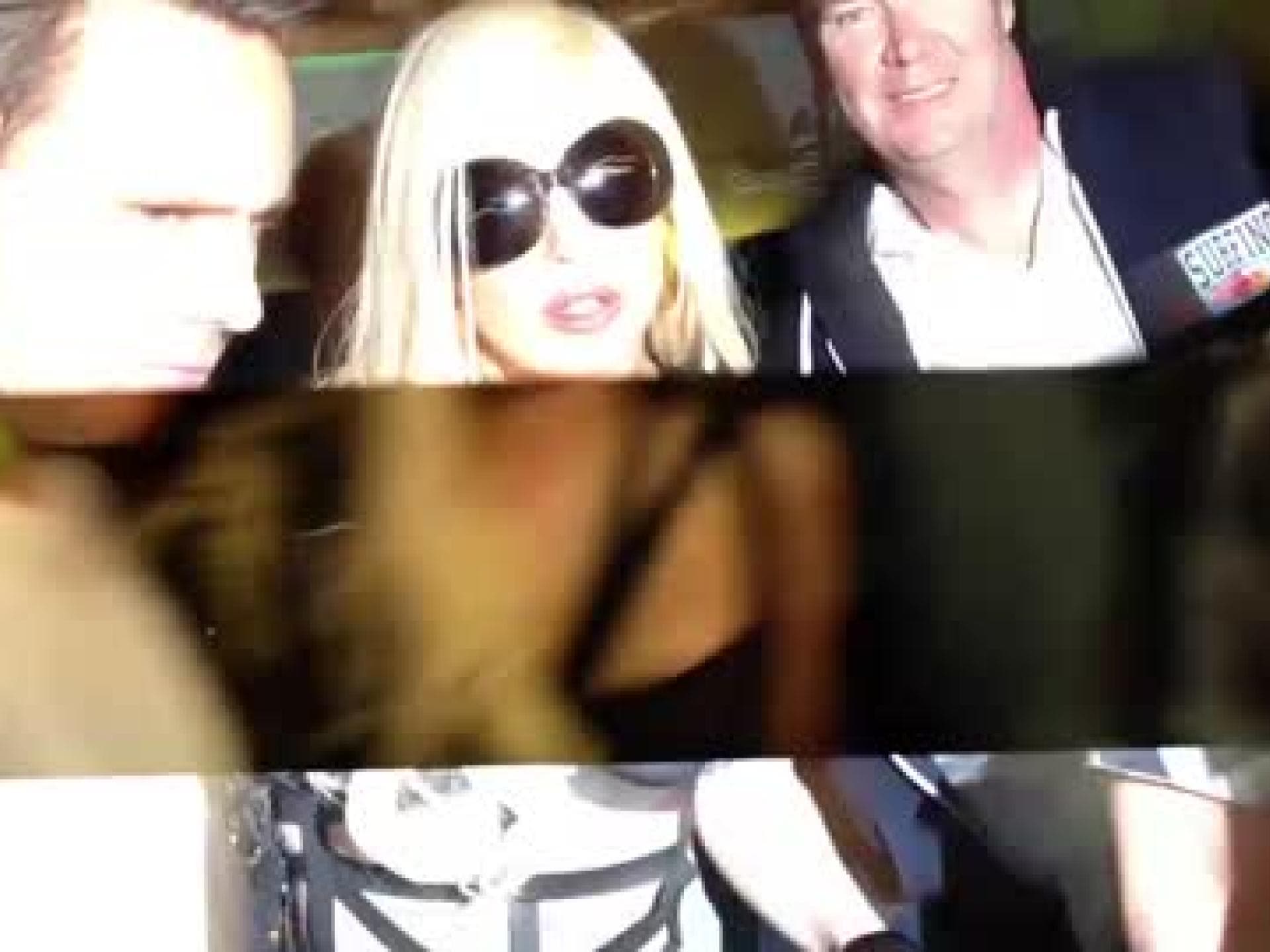 lady-gaga-im-domina-outfit-480x270-1628339.jpg