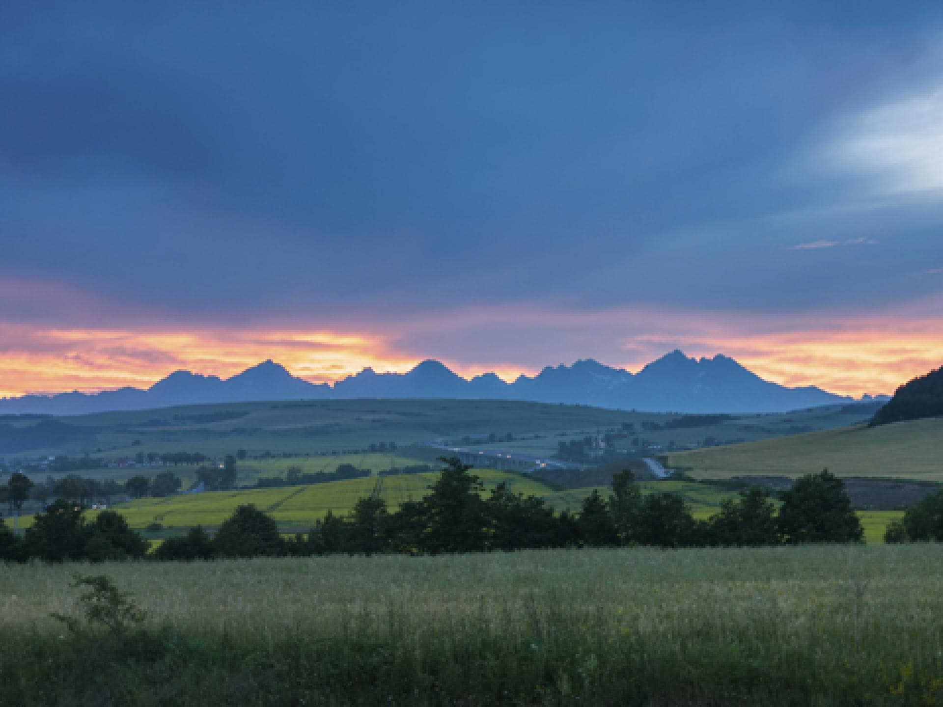 sonnenuntergang-2003262.jpg
