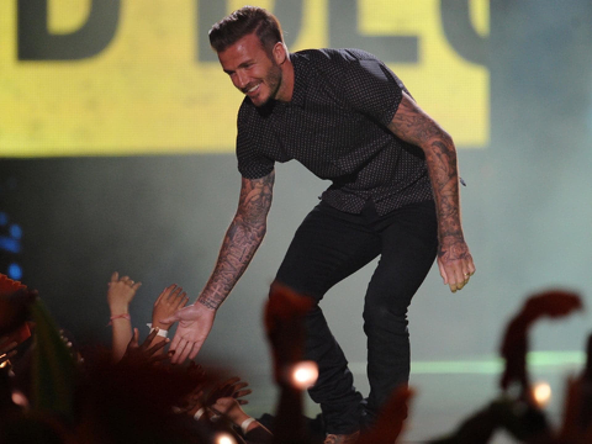 david-beckham-frisur-2003262.jpg