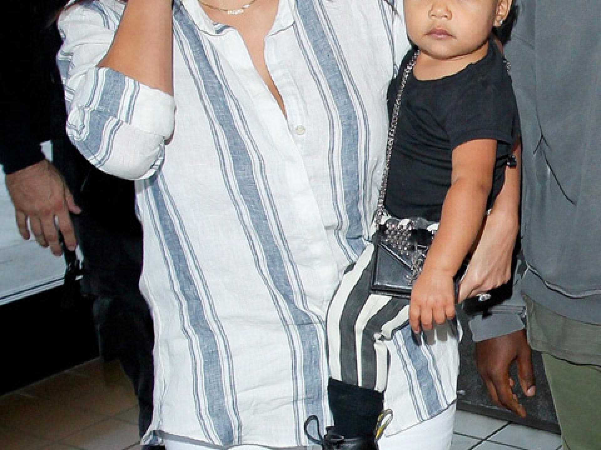 kim-kardashian-north-west-partnerlook-1992308.jpg