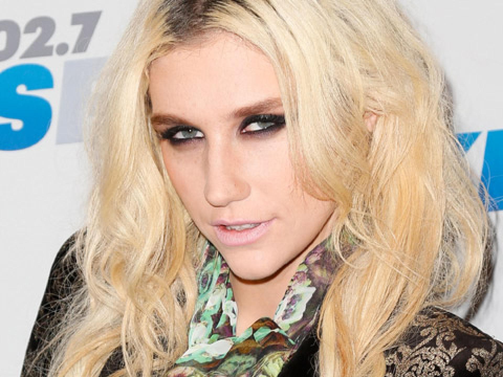kesha-artikelbild-1844143.jpg