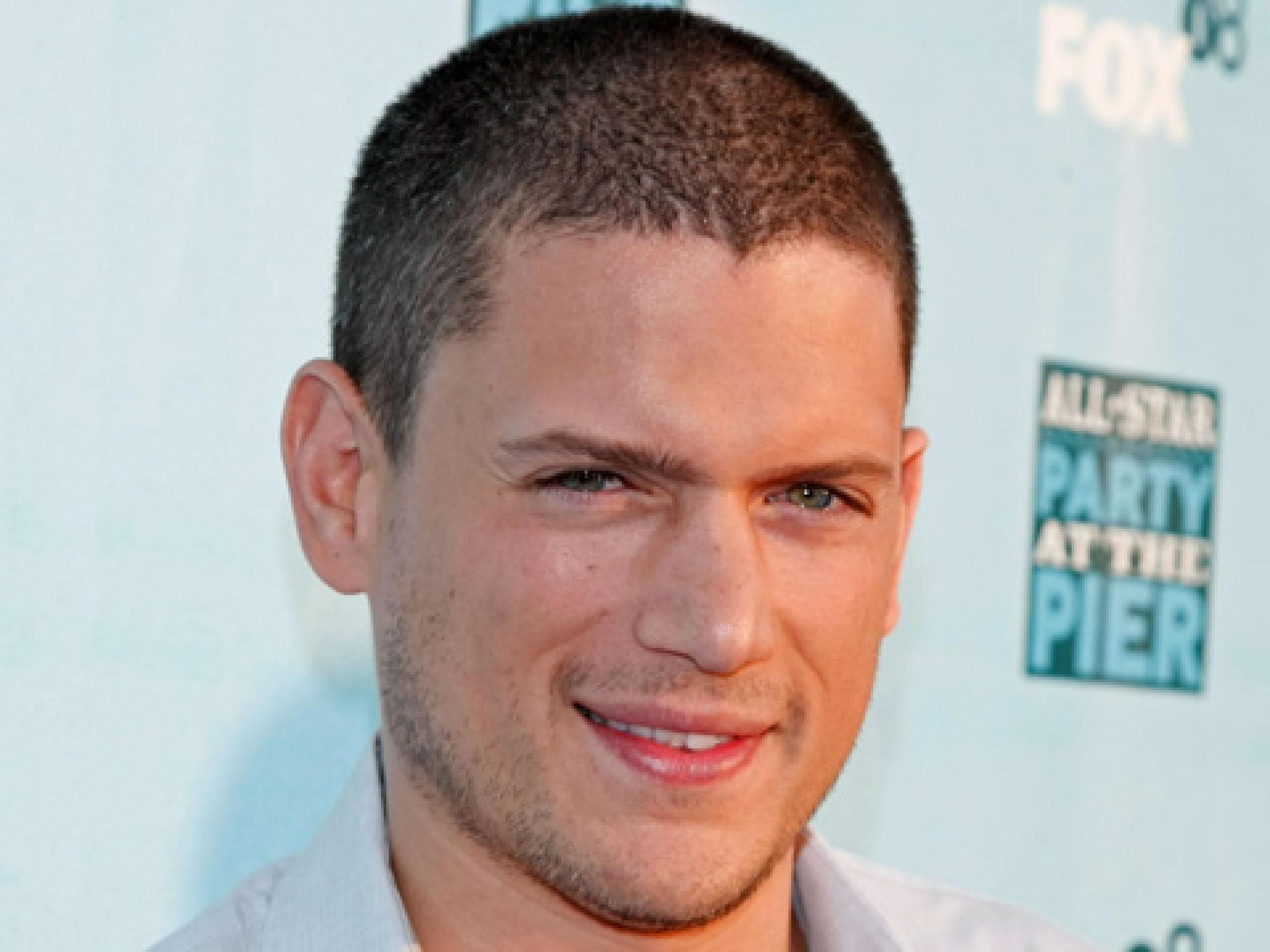 wentworth-miller-outing-1847060.jpg wentworth-miller-outing-1847060.jpg