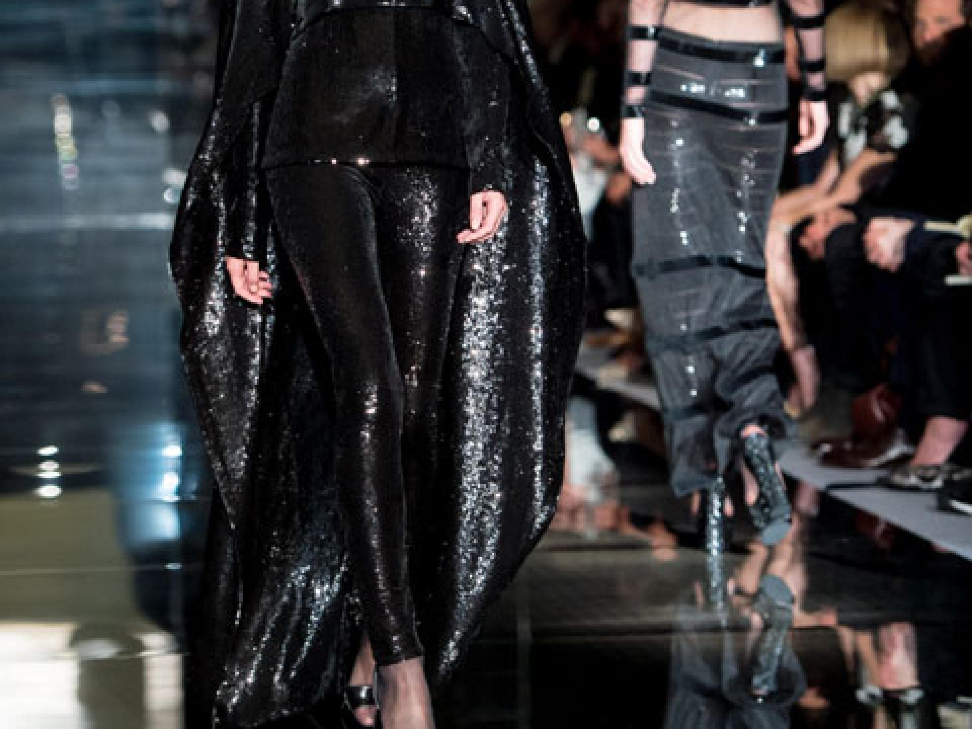 tom-ford-pailetten-look-ss-2015-1986403.jpg