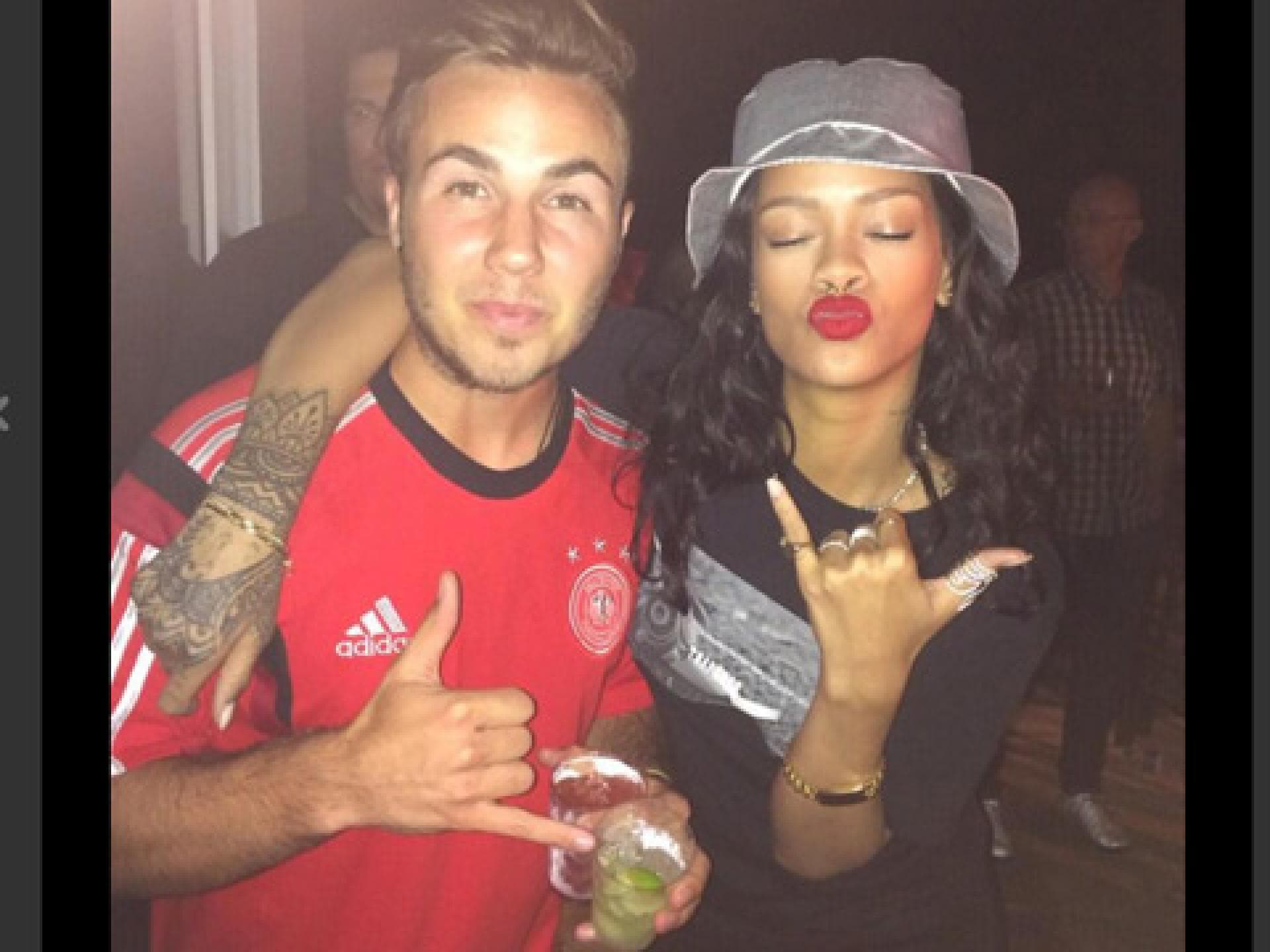 rihanna-mario-goetze-twitter-480x480-1968985.jpg rihanna-mario-goetze-twitter-480x480-1968985.jpg
