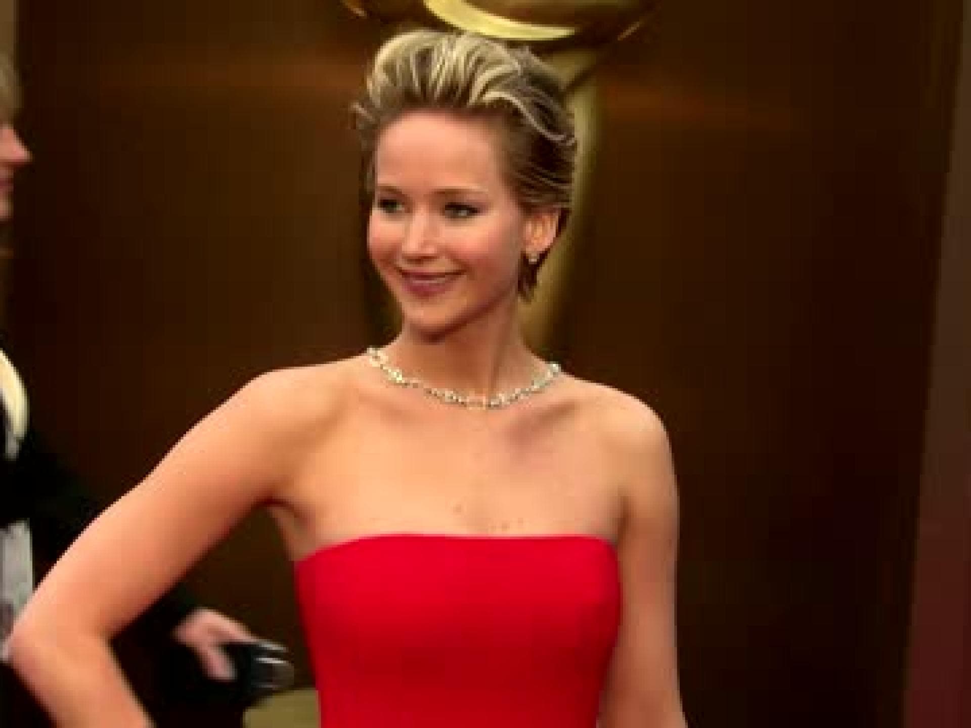 jennifer-lawrence-trug-3-millionen-dollar-schmuck-480x270-1925613.jpg
