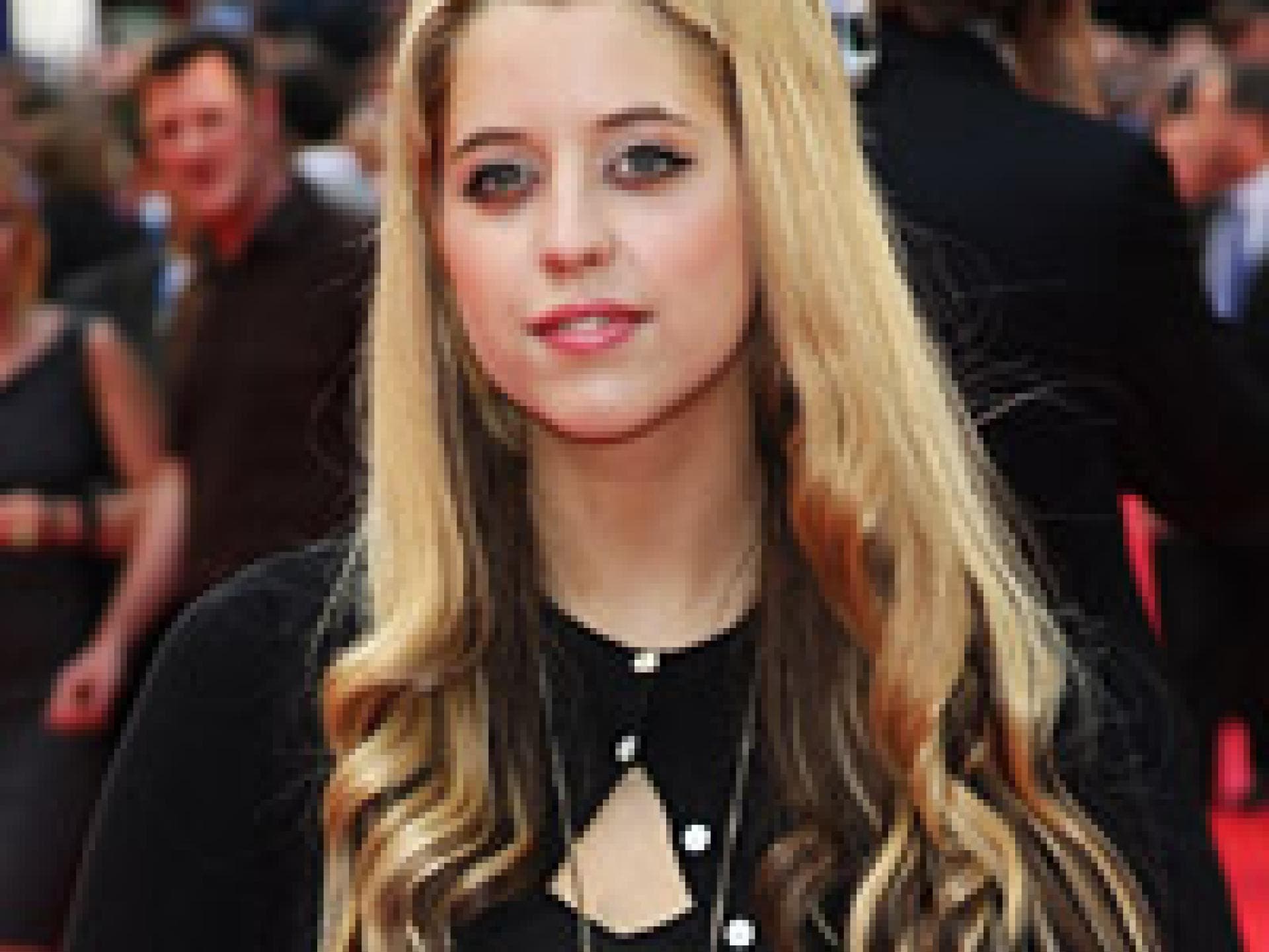 peaches-geldof-hat-geheiratet-bild-getty-images-200x300-143344.jpg peaches-geldof-hat-geheiratet-bild-getty-images-200x300-143344.jpg