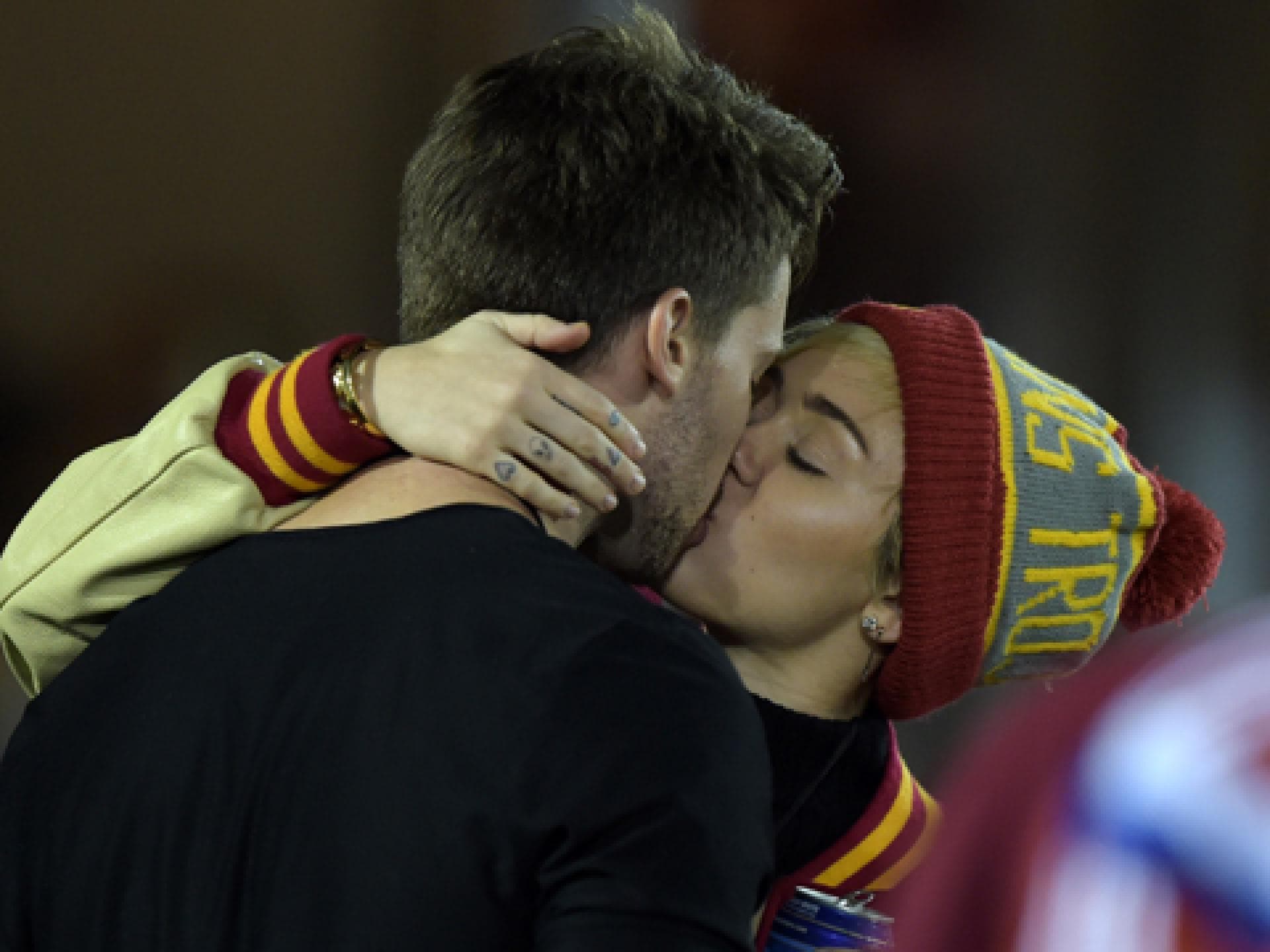 miley-cyrus-patrick-schwarzenegger-2002719.jpg miley-cyrus-patrick-schwarzenegger-2002719.jpg