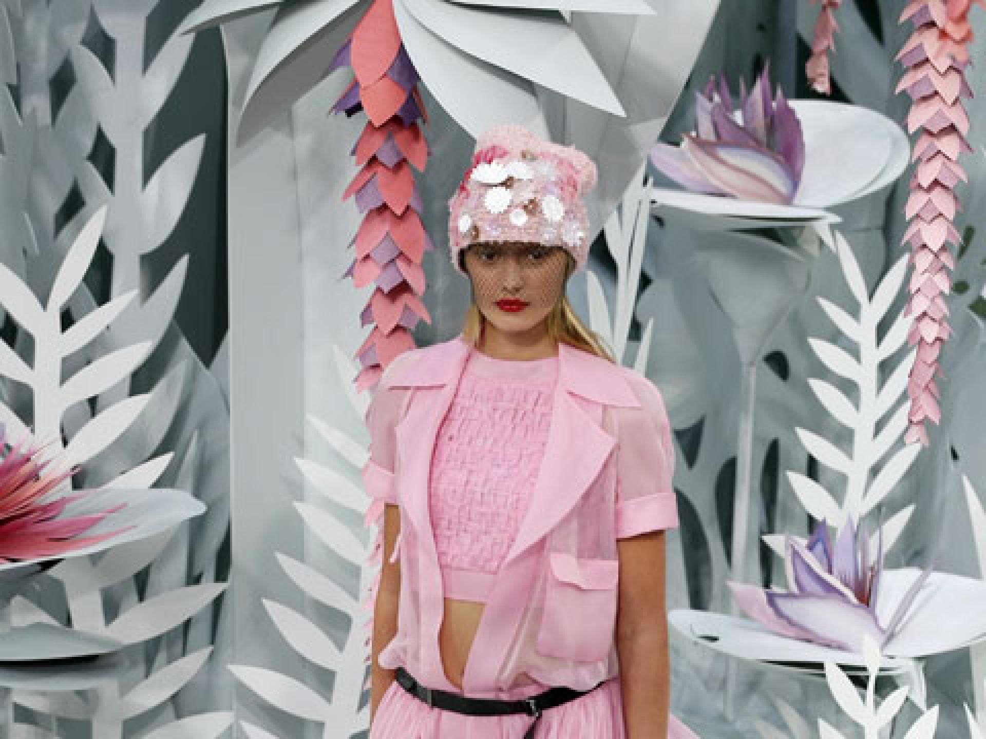 chanel-haute-couture-spring-summer-2015-480x720-2021645.jpg