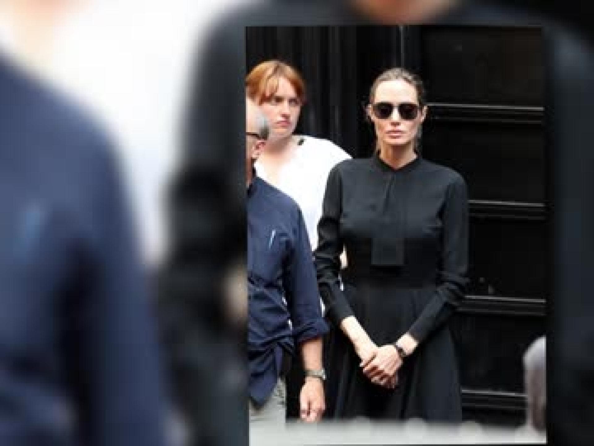 angelina-jolie-fuehrt-wieder-regie-480x270-1888487.jpg angelina-jolie-fuehrt-wieder-regie-480x270-1888487.jpg