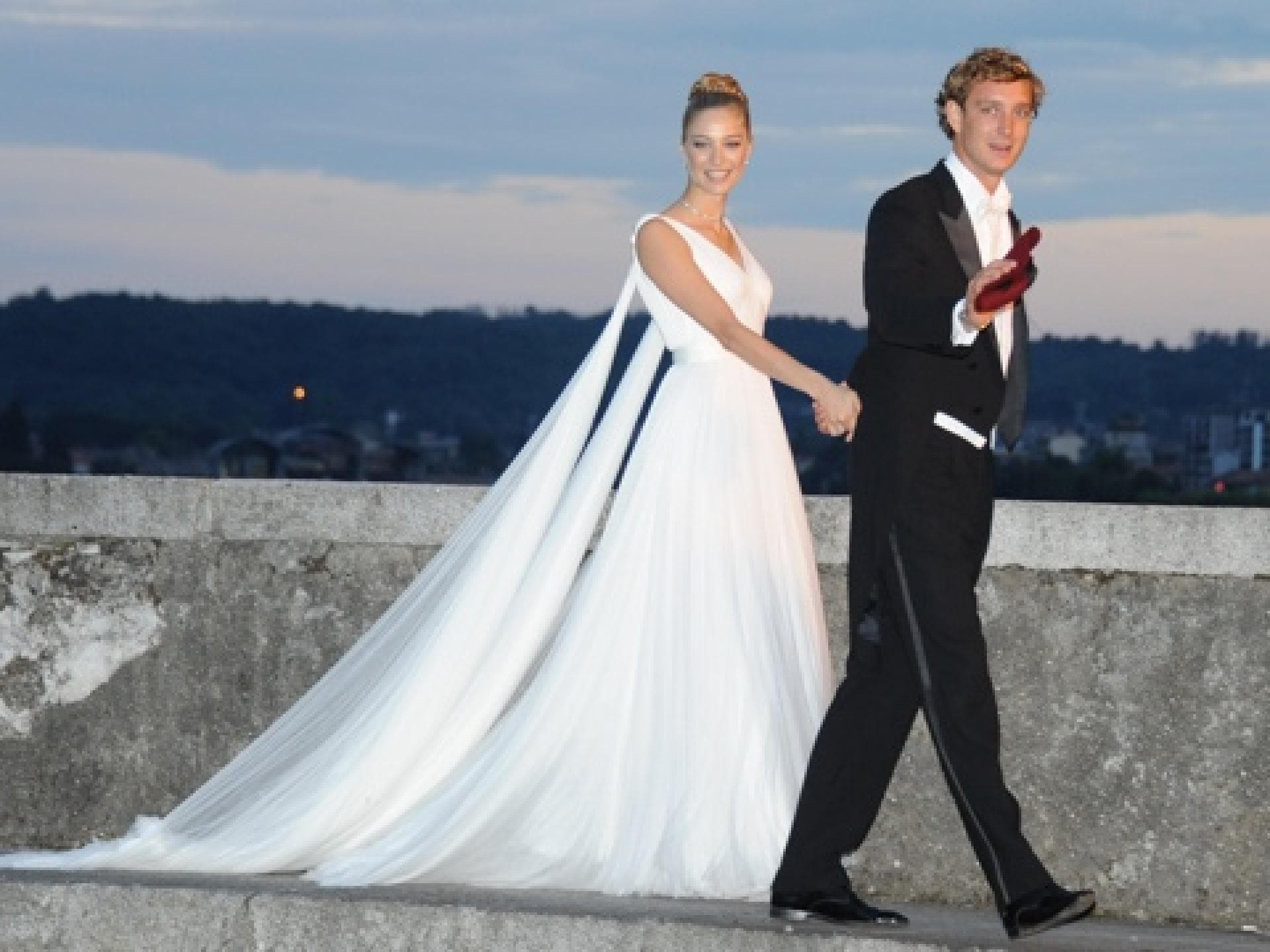 beatrice-borromeos-brautkleid-2072047.jpg beatrice-borromeos-brautkleid-2072047.jpg