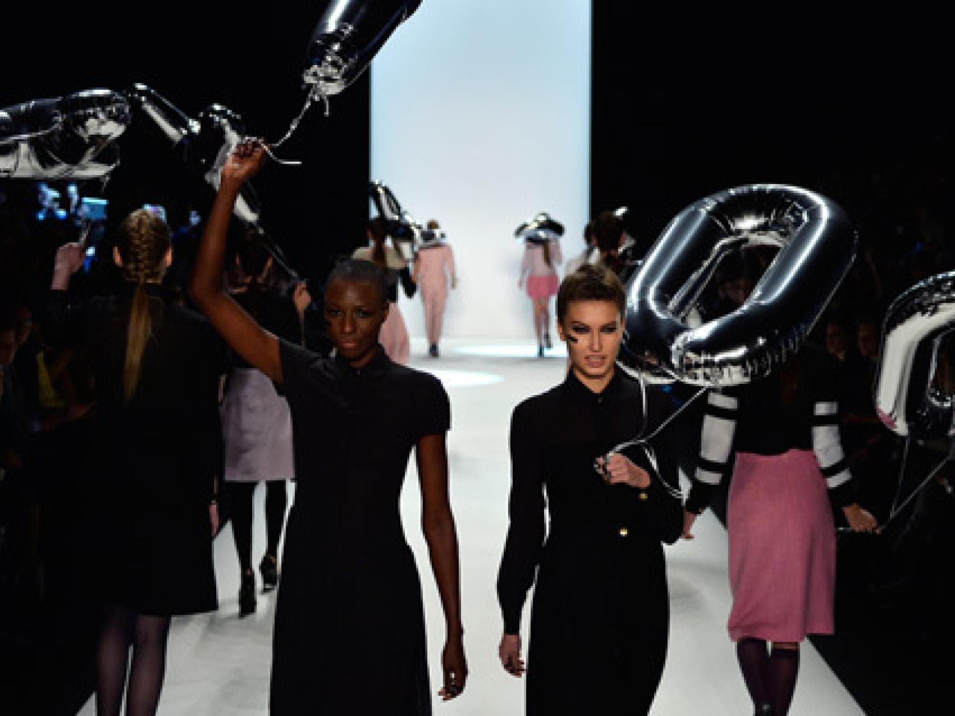 mercedes-benz-fashion-week-berlin-schauenplan-fruehjahr-sommer-2015-480x319-bild-6-1964279.jpg mercedes-benz-fashion-week-berlin-schauenplan-fruehjahr-sommer-2015-480x319-bild-6-1964279.jpg