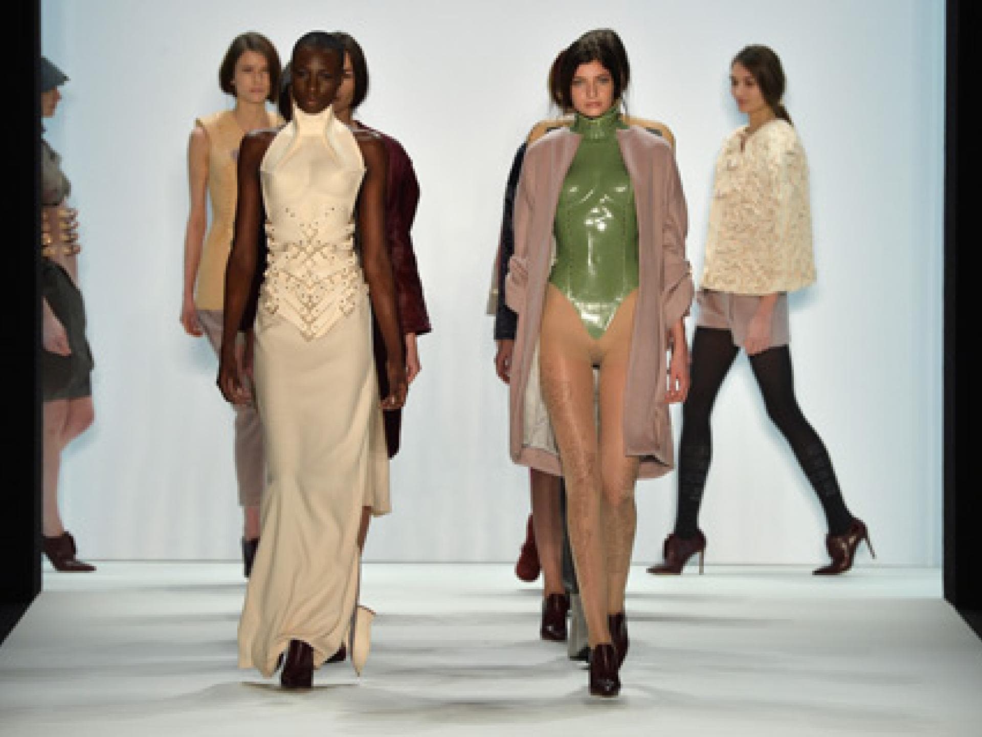 mercedes-benz-fashion-week-berlin-schauenplan-fruehjahr-sommer-2015-480x319-bild-7-1964279.jpg mercedes-benz-fashion-week-berlin-schauenplan-fruehjahr-sommer-2015-480x319-bild-7-1964279.jpg