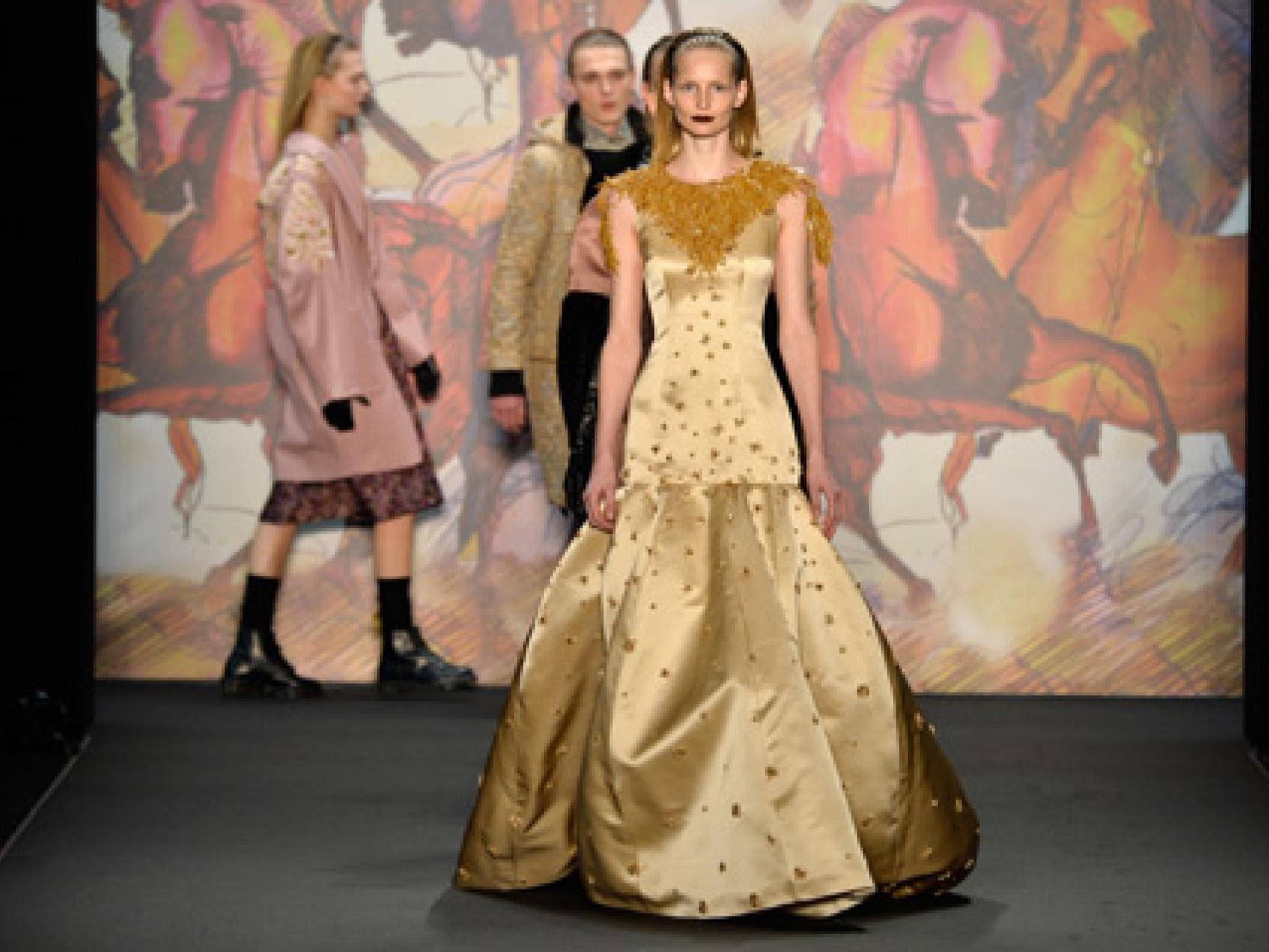 mercedes-benz-fashion-week-berlin-schauenplan-fruehjahr-sommer-2015-480x319-bild-2-1964279.jpg mercedes-benz-fashion-week-berlin-schauenplan-fruehjahr-sommer-2015-480x319-bild-2-1964279.jpg