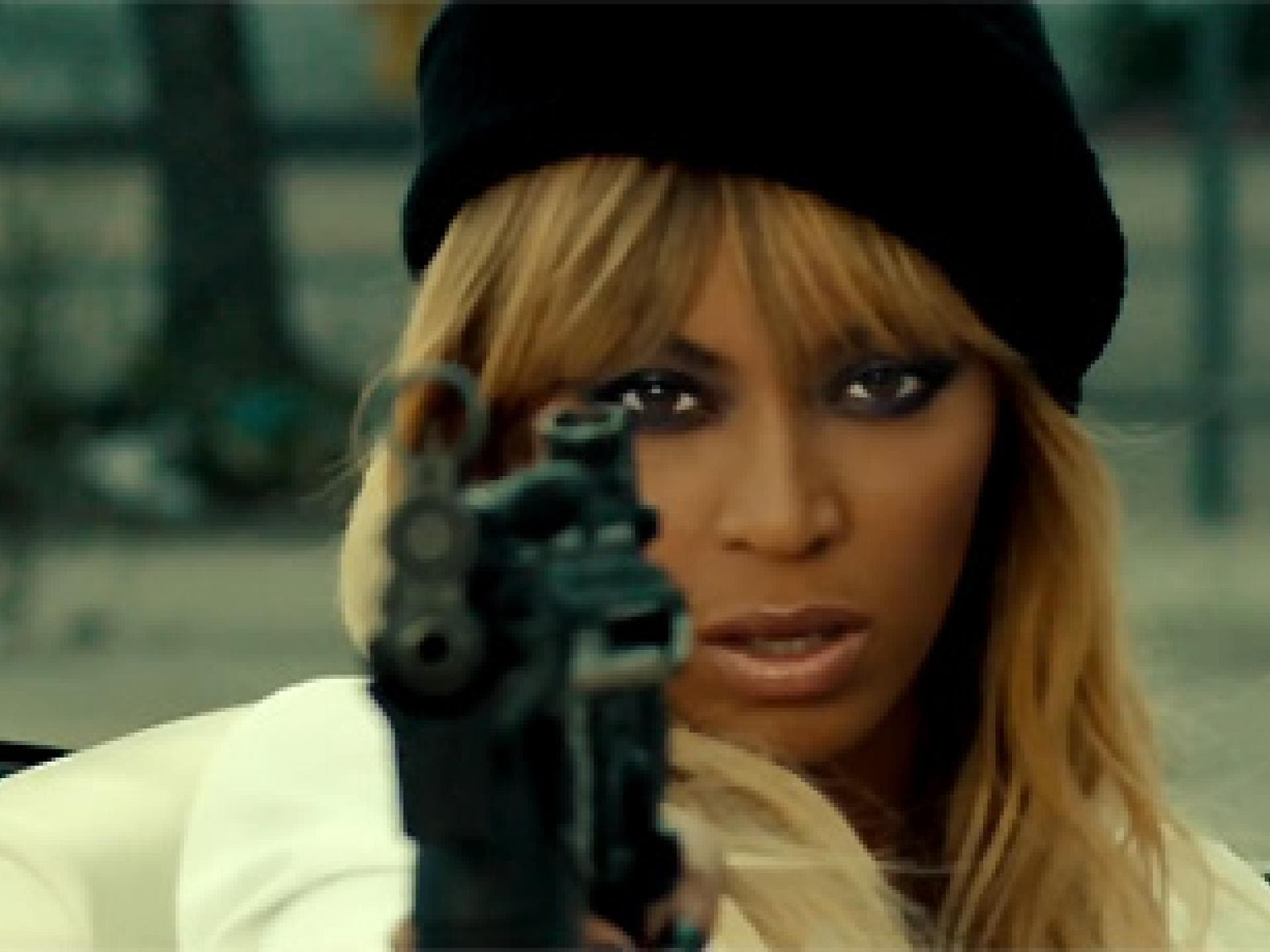 beyonce-im-run-video-1953358.jpg