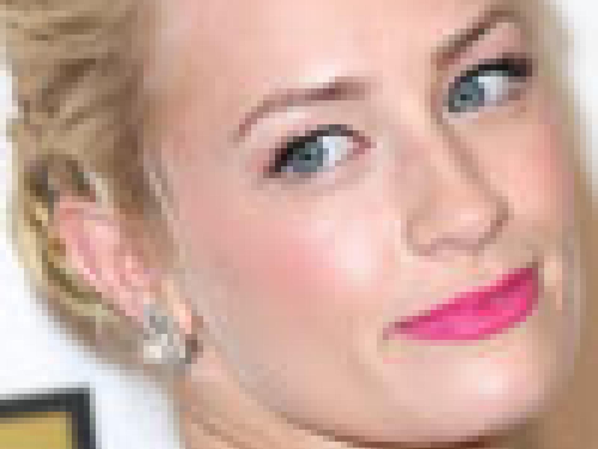 bethbehrs-inline-100x200-1654453.jpg
