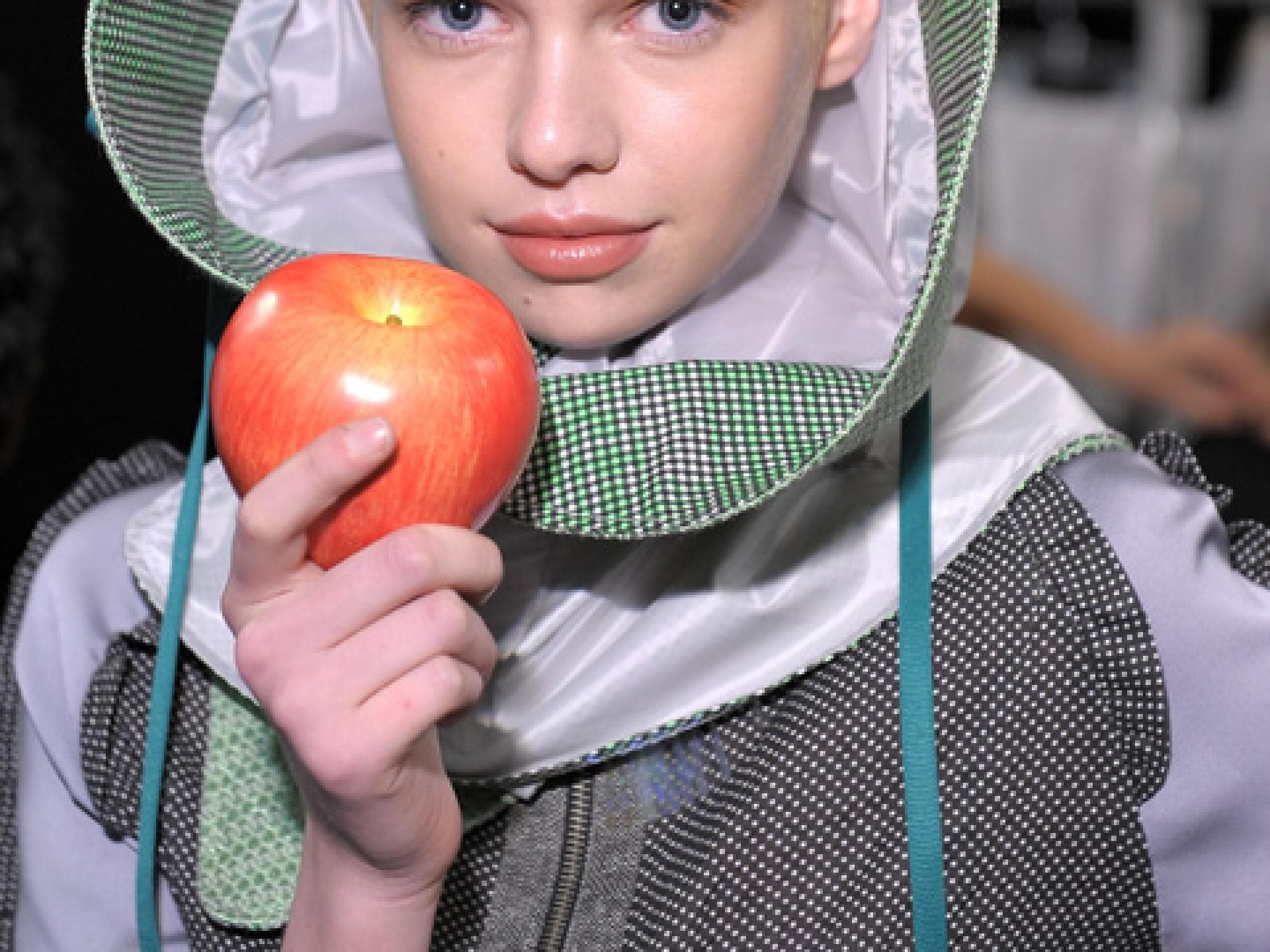 stella-maxwell-2010-2060373.jpg