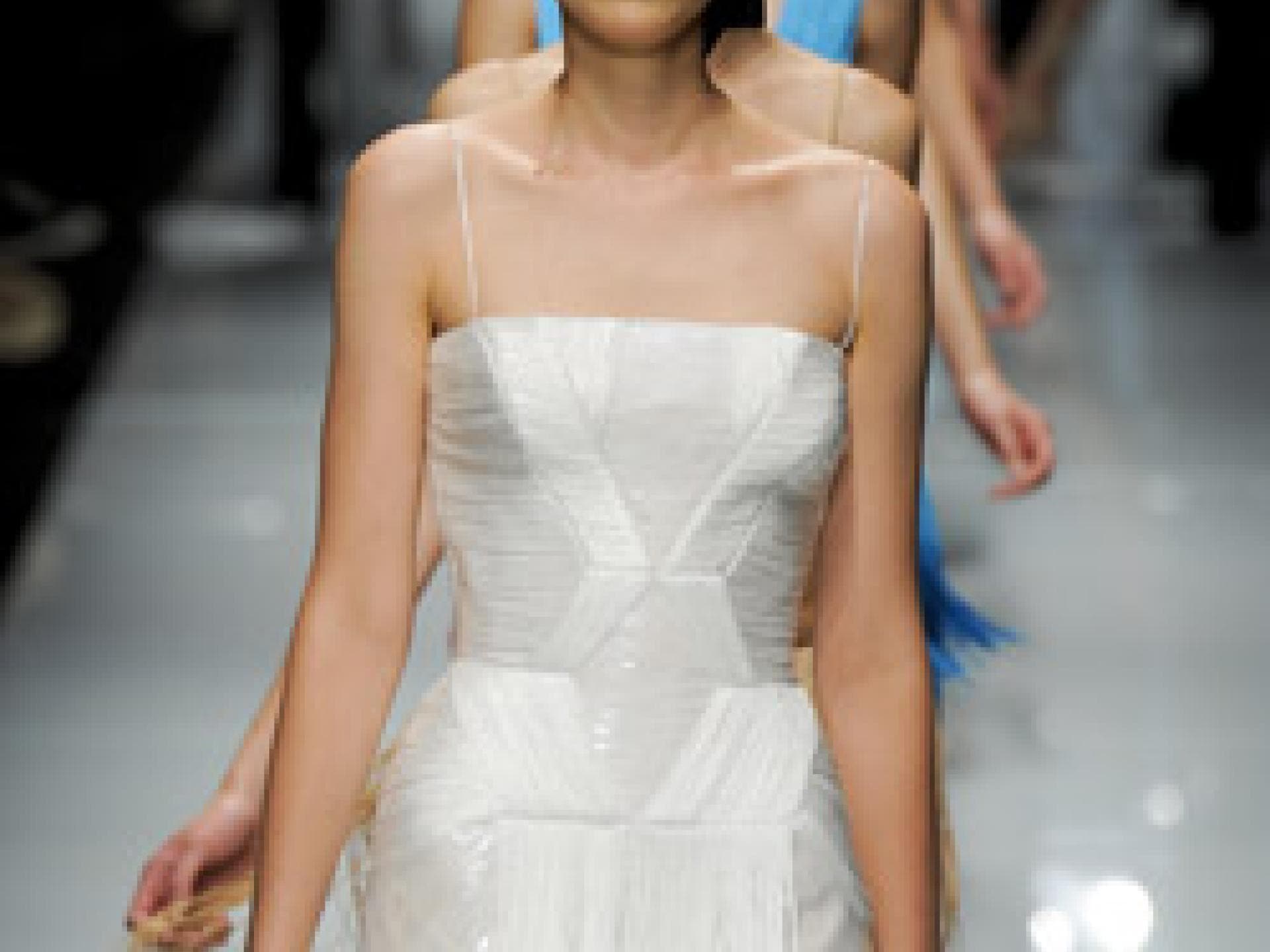 versace-spring-summer-2011-250x400-bild-2-1184860.jpg versace-spring-summer-2011-250x400-bild-2-1184860.jpg