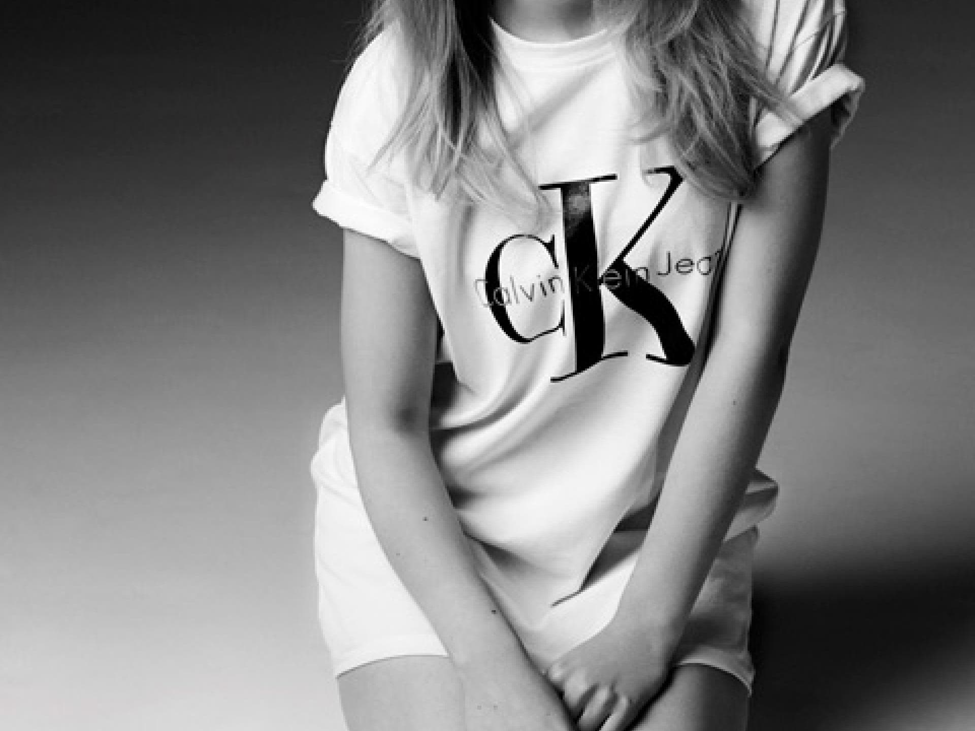 calvin-klein-jeans-x-mytheresa-480x720-1271364.jpg calvin-klein-jeans-x-mytheresa-480x720-1271364.jpg