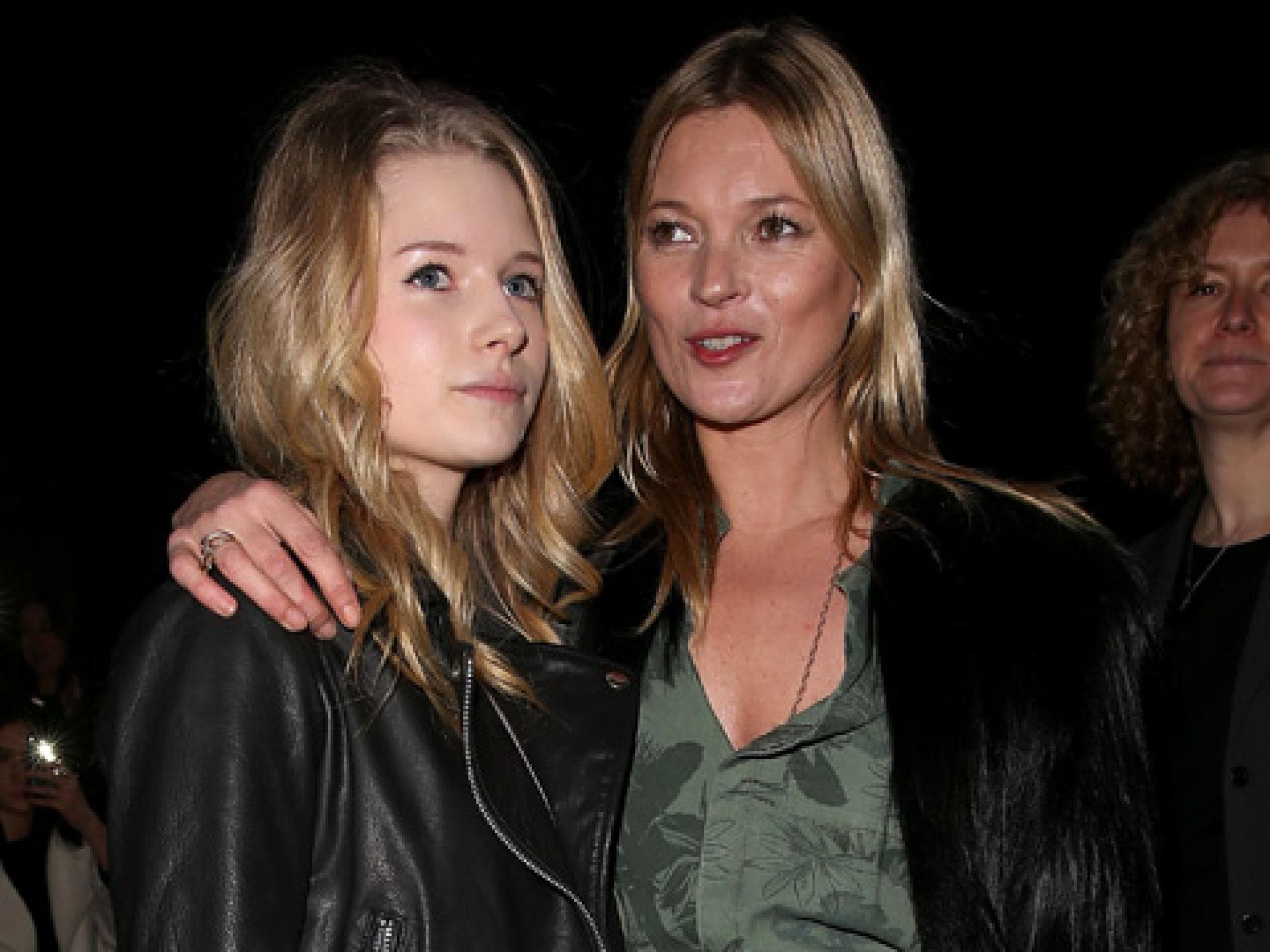 lottie-und-kate-moss-bei-topshop-london-fashion-week-1271364.jpg lottie-und-kate-moss-bei-topshop-london-fashion-week-1271364.jpg