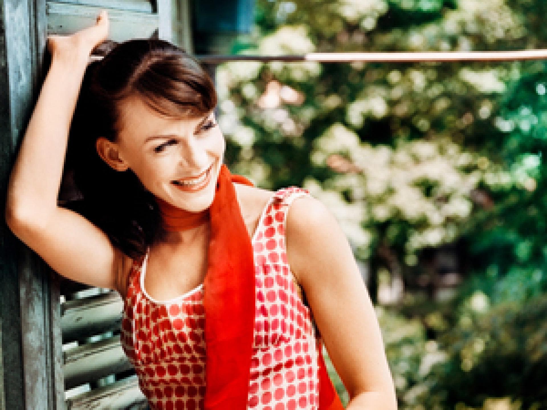 anna-depenbusch-300x300-bild-1-1149418.jpg anna-depenbusch-300x300-bild-1-1149418.jpg