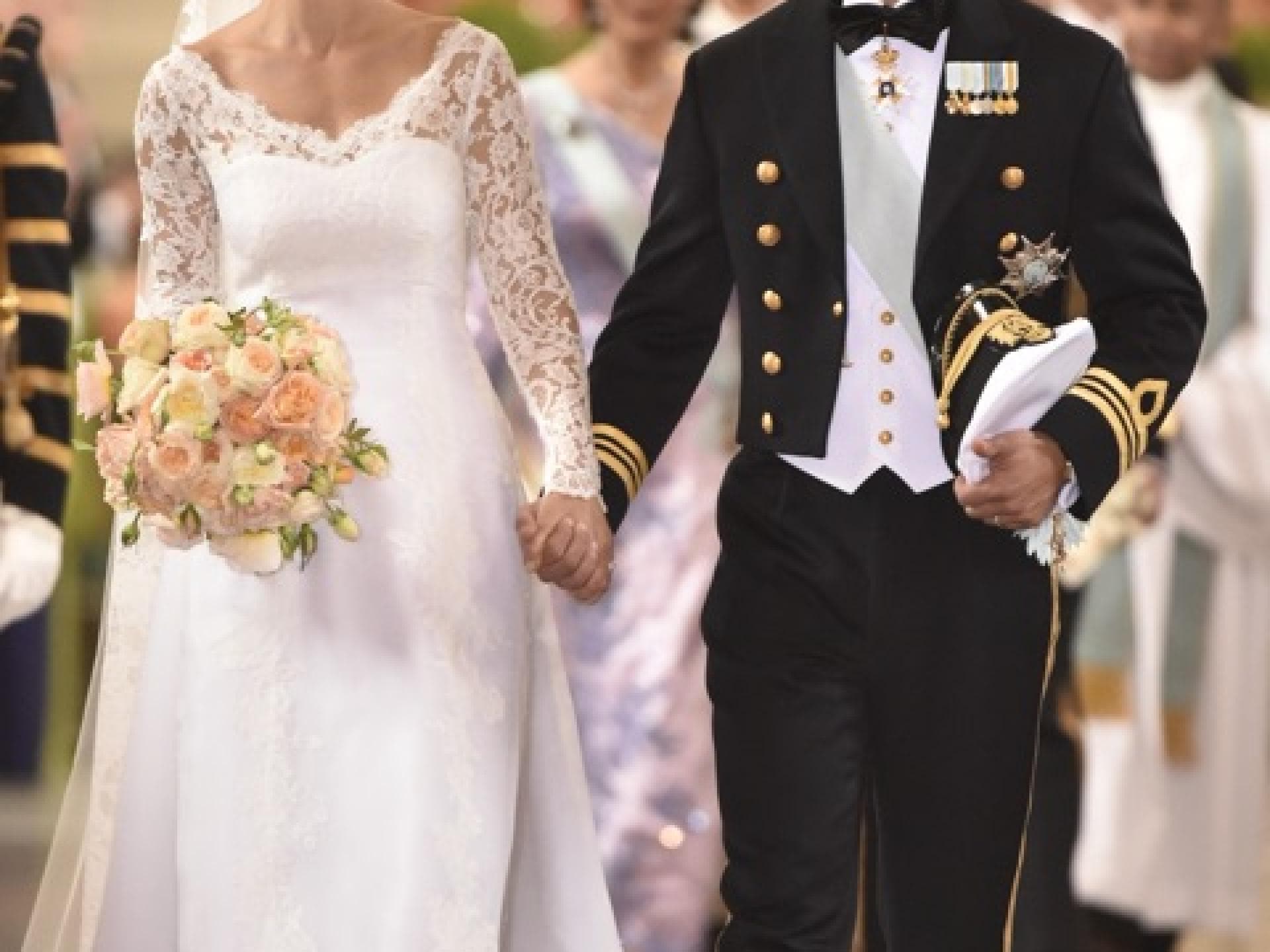 sofia-hellqvist-brautkleid-2057929.jpg