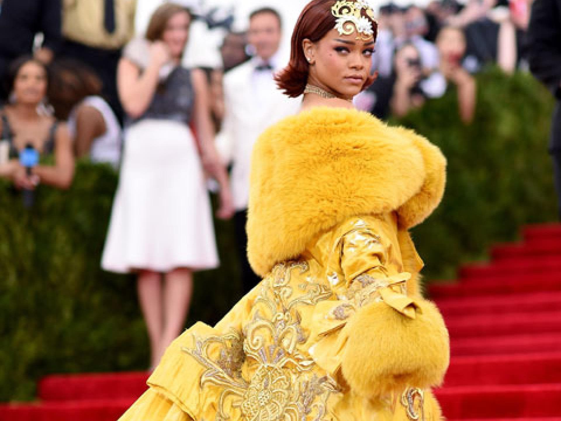 rihanna-fierce-met-2015-480-2049707.jpg