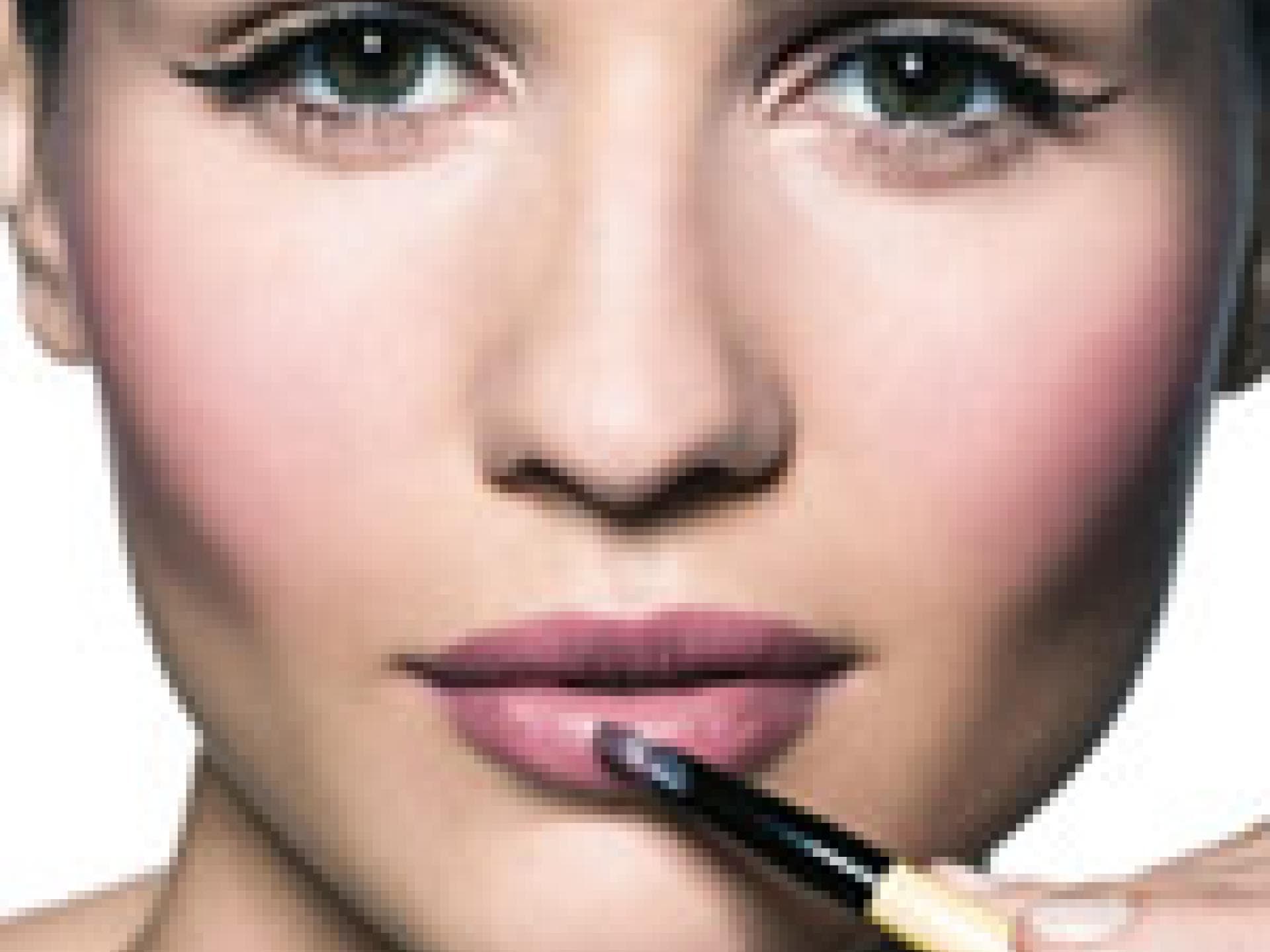 make-up-tutorials-lippenstift-150x150-bild-7-919195.jpg make-up-tutorials-lippenstift-150x150-bild-7-919195.jpg