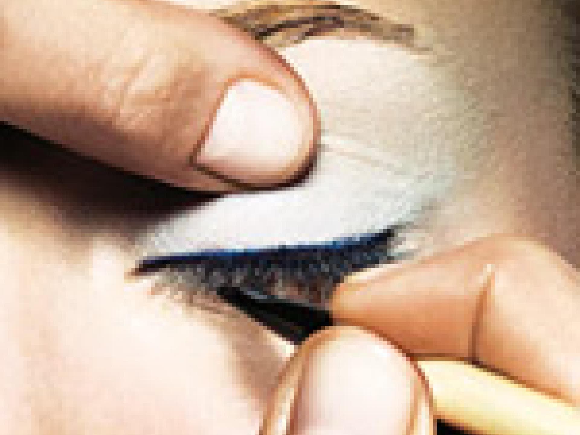 make-up-tutorials-fluessiger-eyeliner-150x150-bild-5-919195.jpg make-up-tutorials-fluessiger-eyeliner-150x150-bild-5-919195.jpg