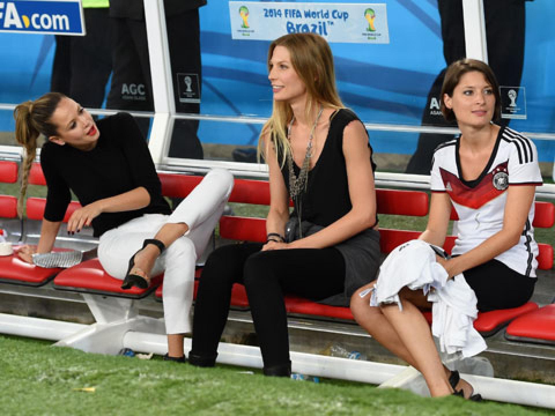 frisuren-der-spielerfrauen-1964882.jpg