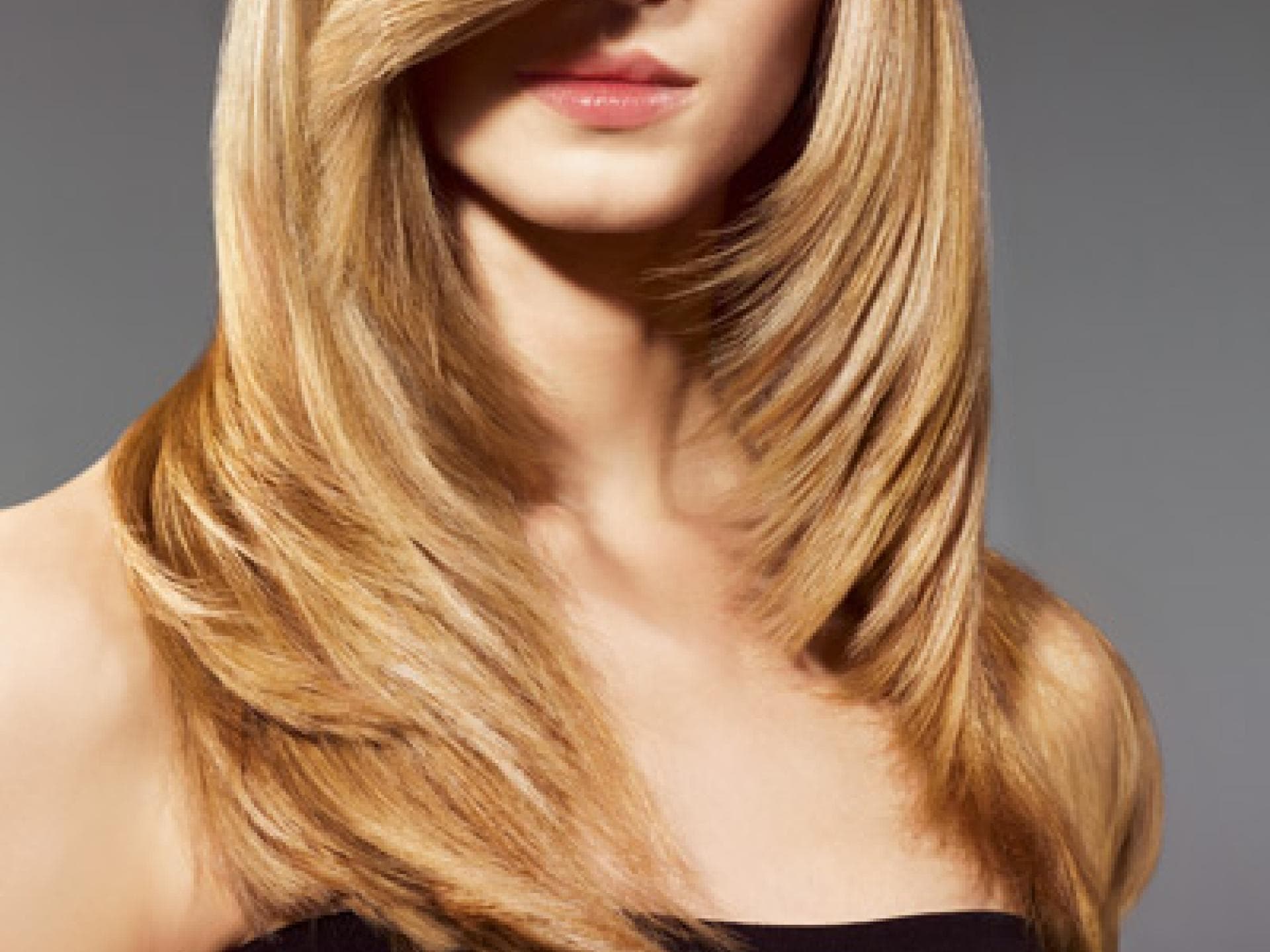 Stufenschnitt für langes, blondes Haar Stufenschnitt für langes, blondes Haar