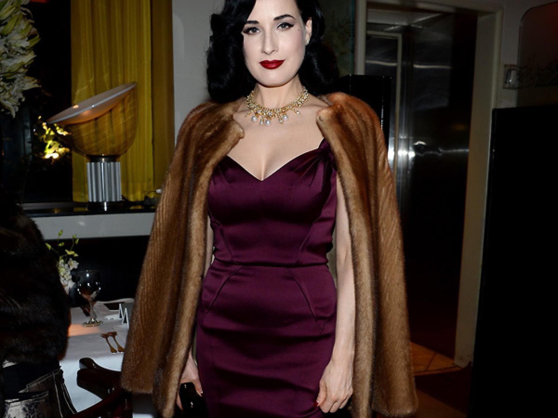 Venus im Pelz: Dita von Teese in Zac Posen