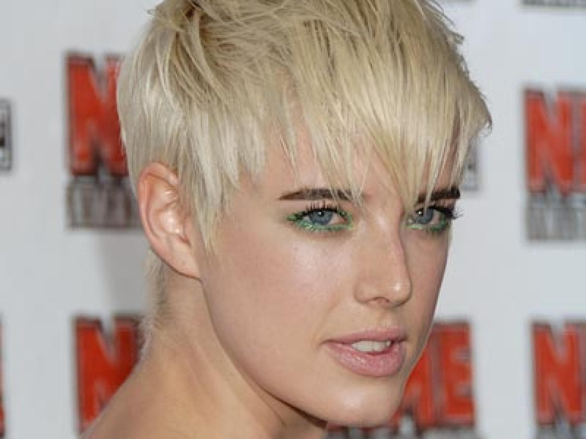 Agyness Deyn blonder Pixie