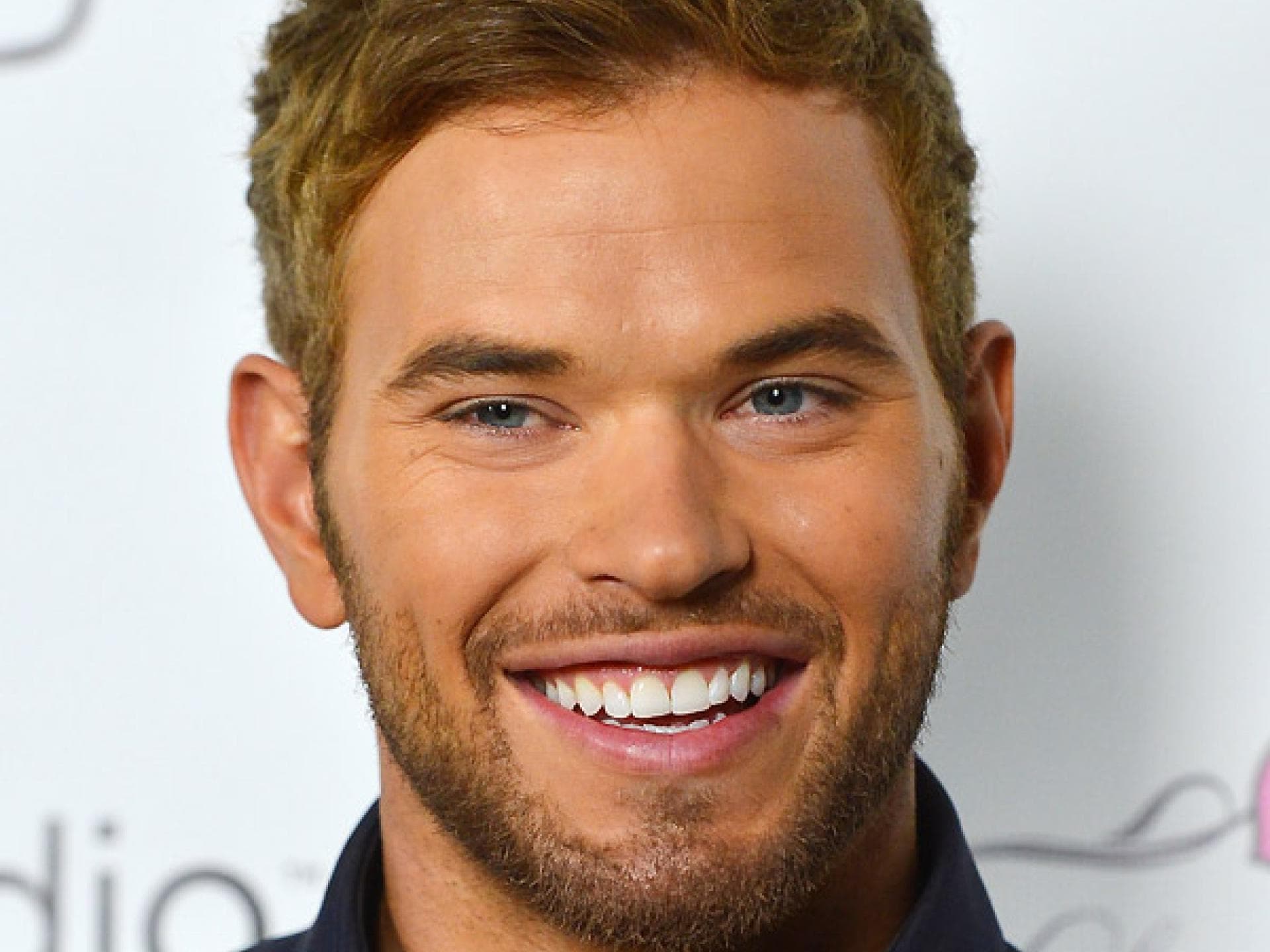 Kellan Lutz, gesundes Orange