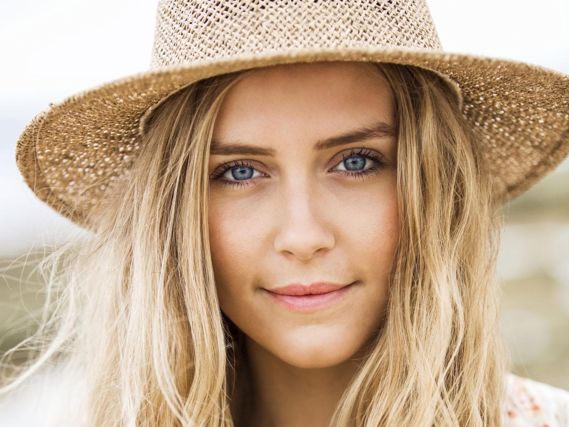 Betruegen-blonde-Frauen-mehr Betruegen-blonde-Frauen-mehr