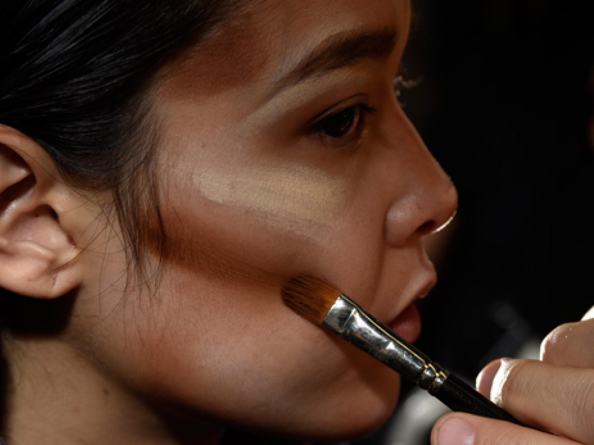 hood-by-air-mac-make-up-2084861.jpg