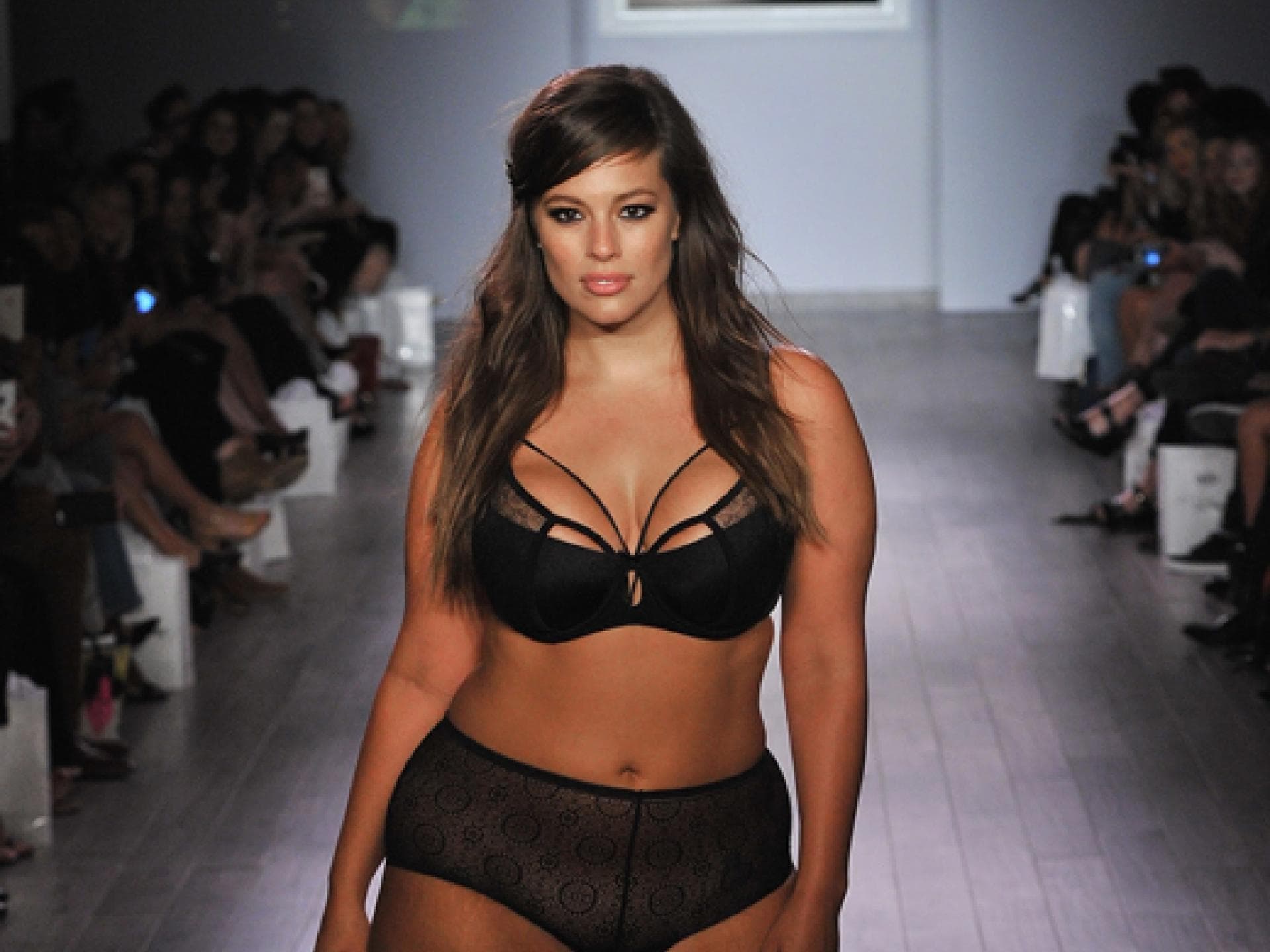 ashley-graham-unterwaesche-2085426.jpg ashley-graham-unterwaesche-2085426.jpg