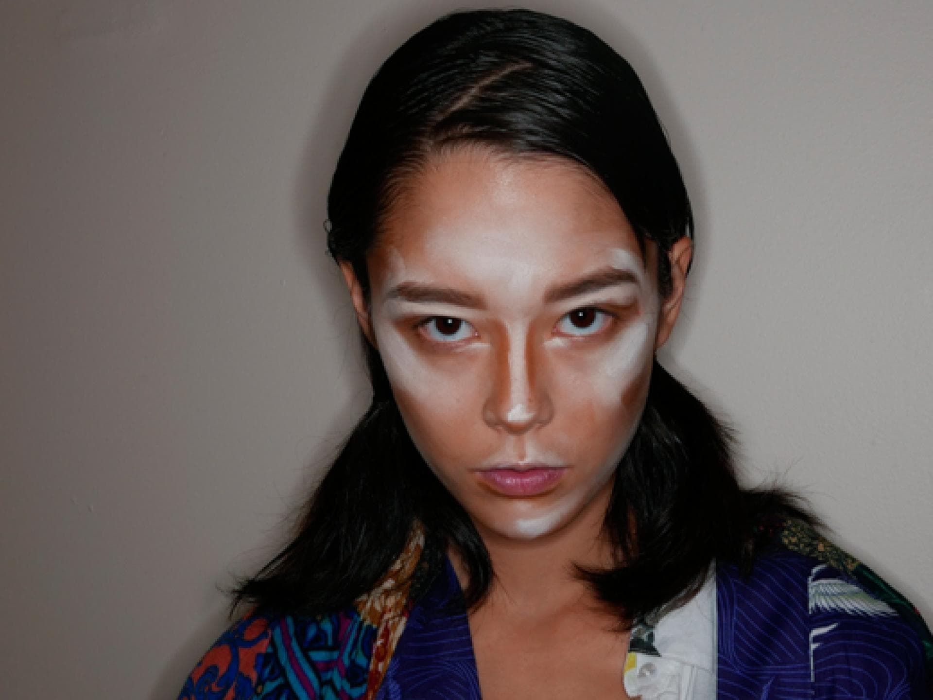 hood-by-air-contouring-2084861.jpg