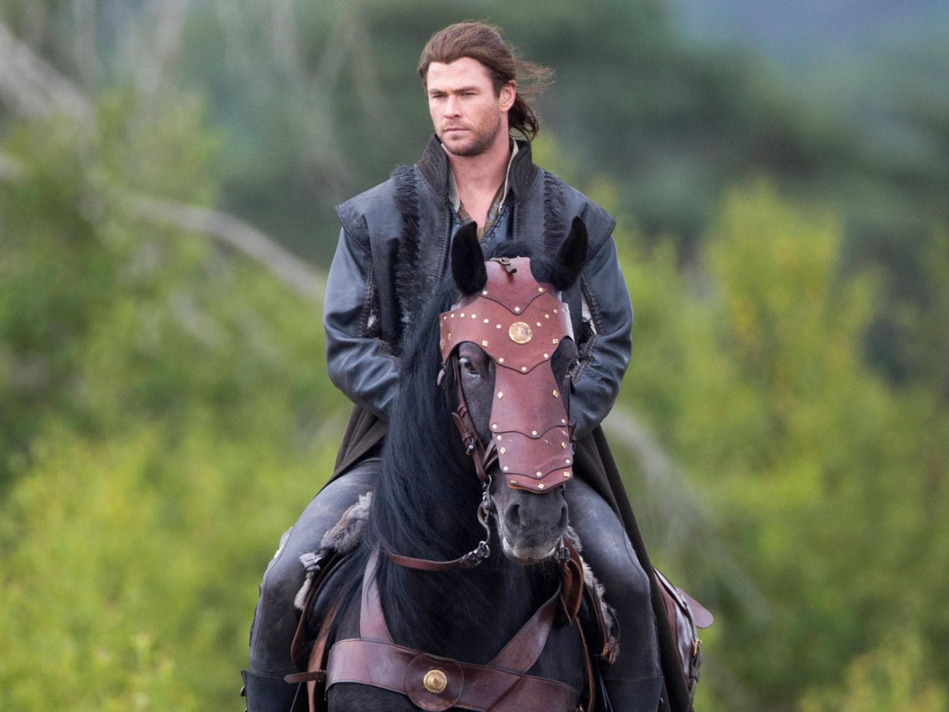 The-Huntsman-Winters-War-Chris-Hemsworth-1200x900 The-Huntsman-Winters-War-Chris-Hemsworth-1200x900