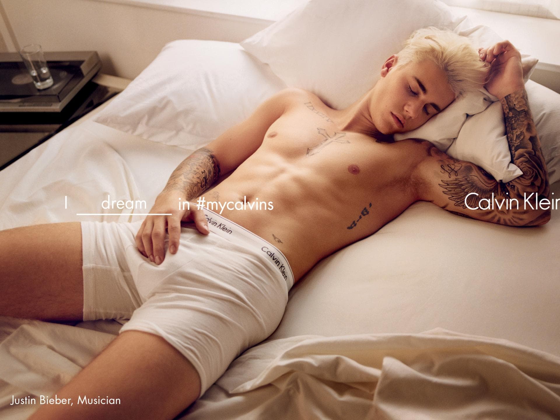 "I___in #mycalvins" - Justin Bieber "I___in #mycalvins" - Justin Bieber