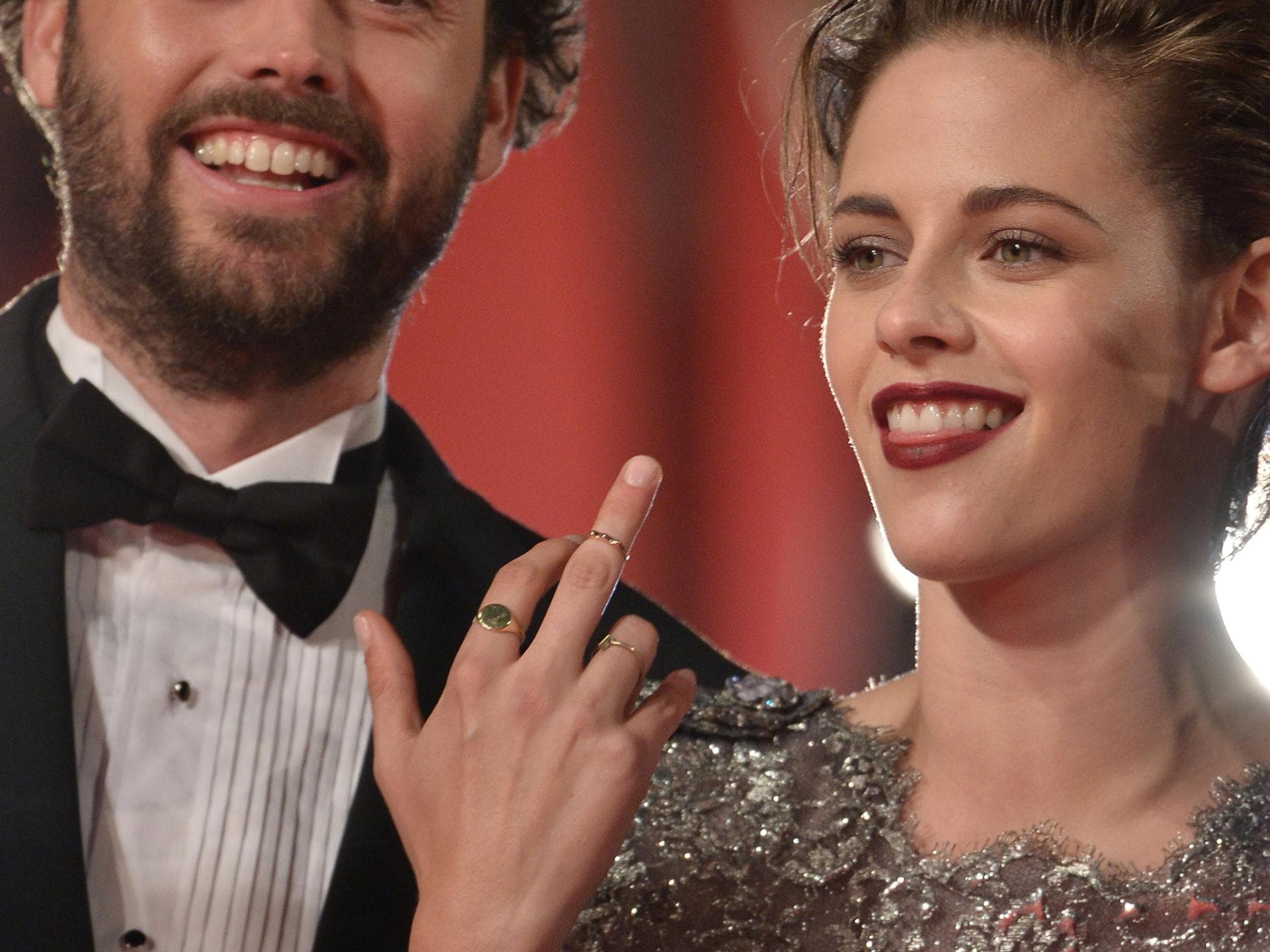 middlefinger