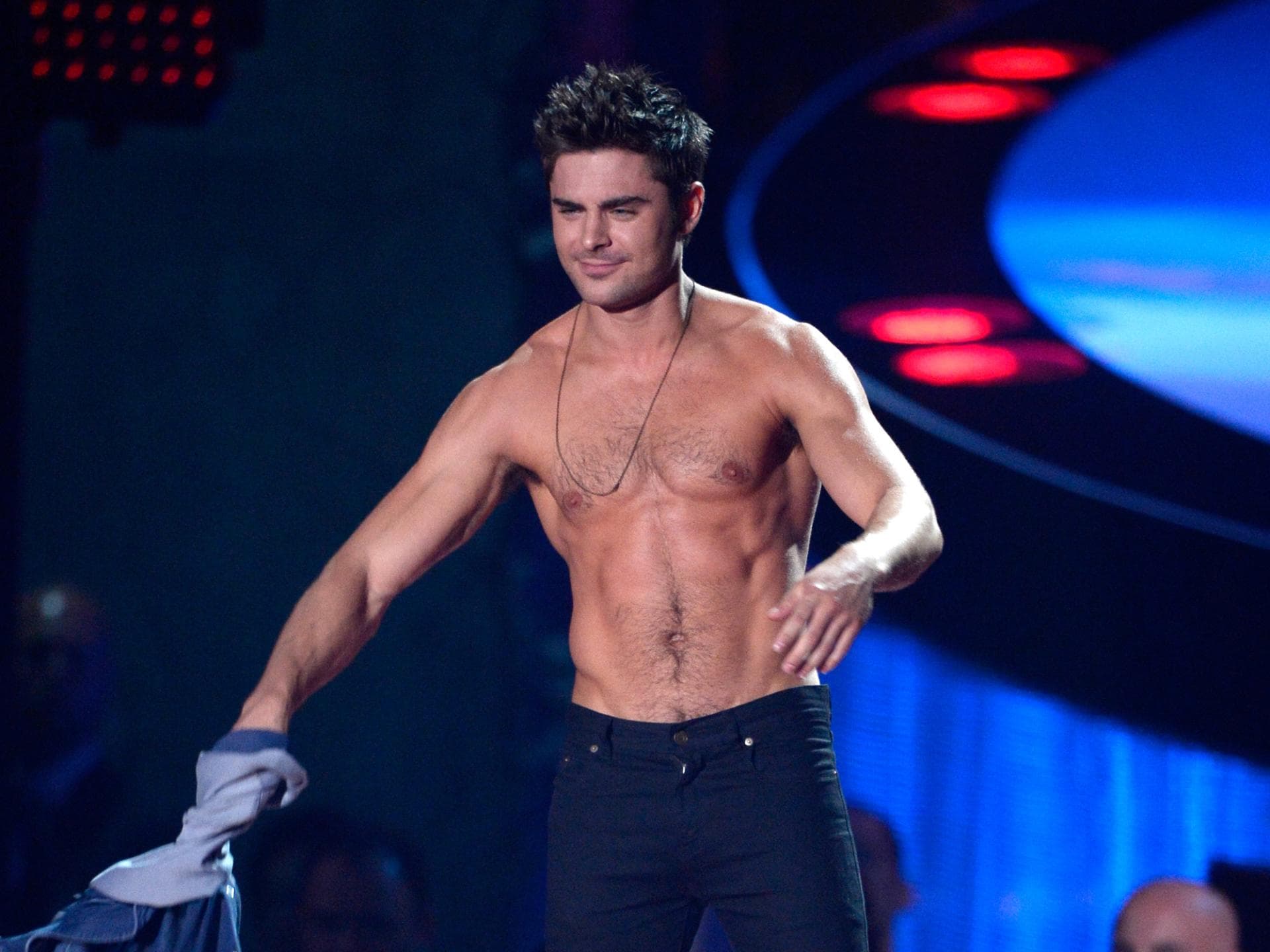 Wir-haben-Zac-Efron-auf-Tinder-verpasst Wir-haben-Zac-Efron-auf-Tinder-verpasst