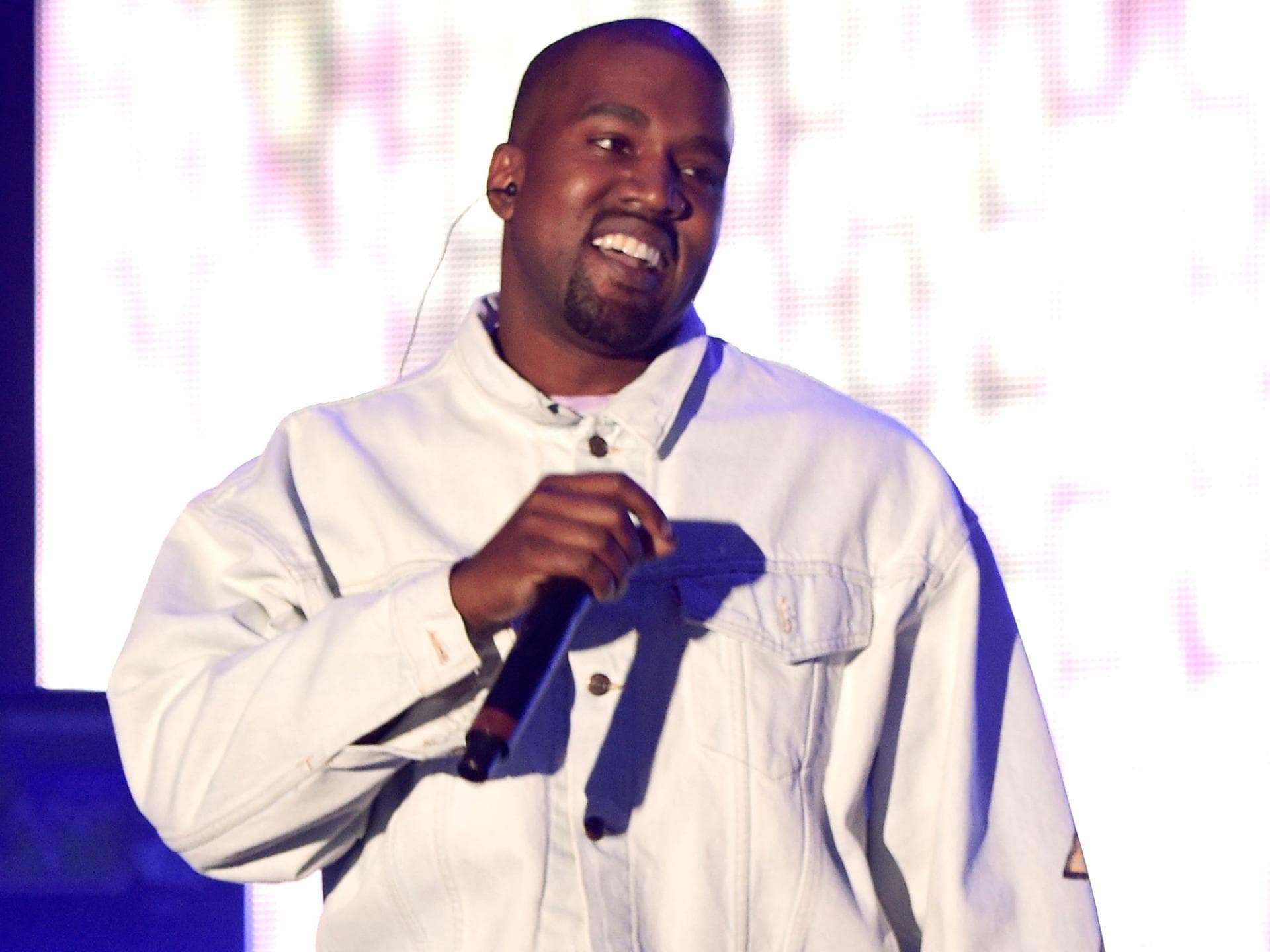 kanye-200-mal-1500 kanye-200-mal-1500