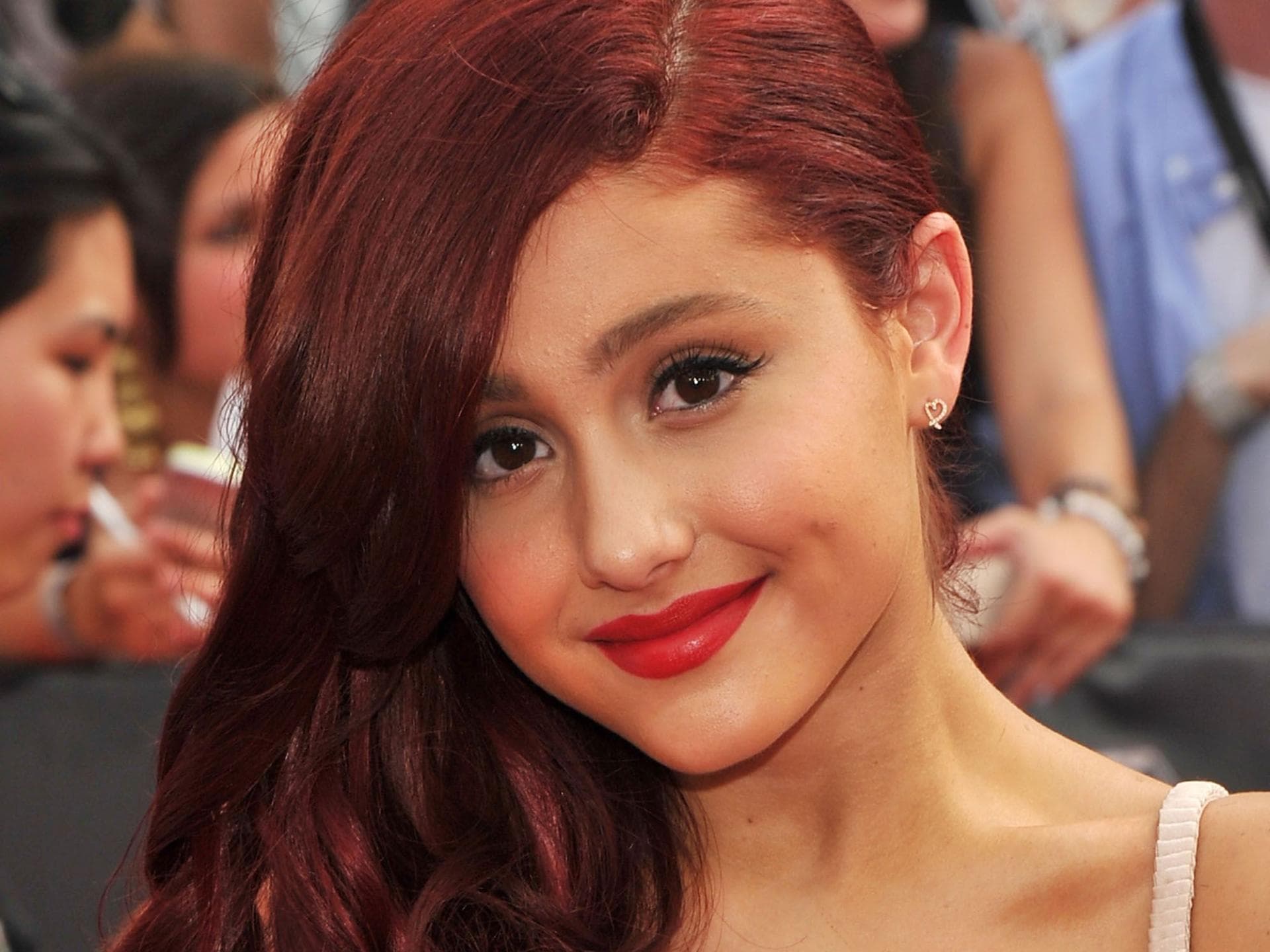 Ariana Grande 2011
