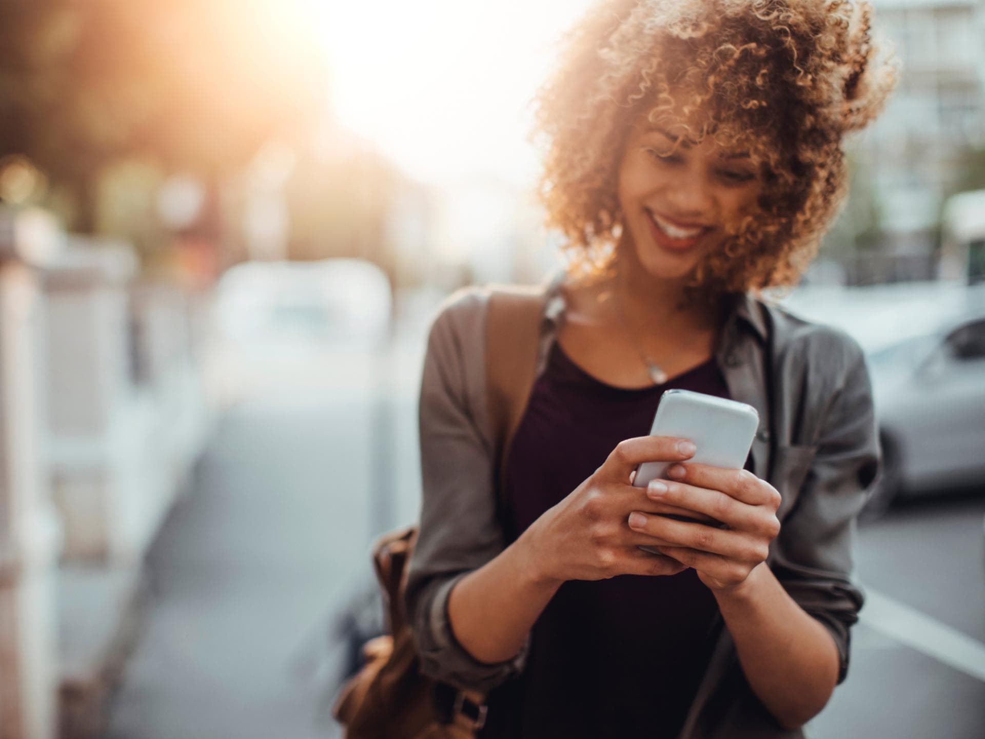 Dating-App-Once-2000x1500 Dating-App-Once-2000x1500