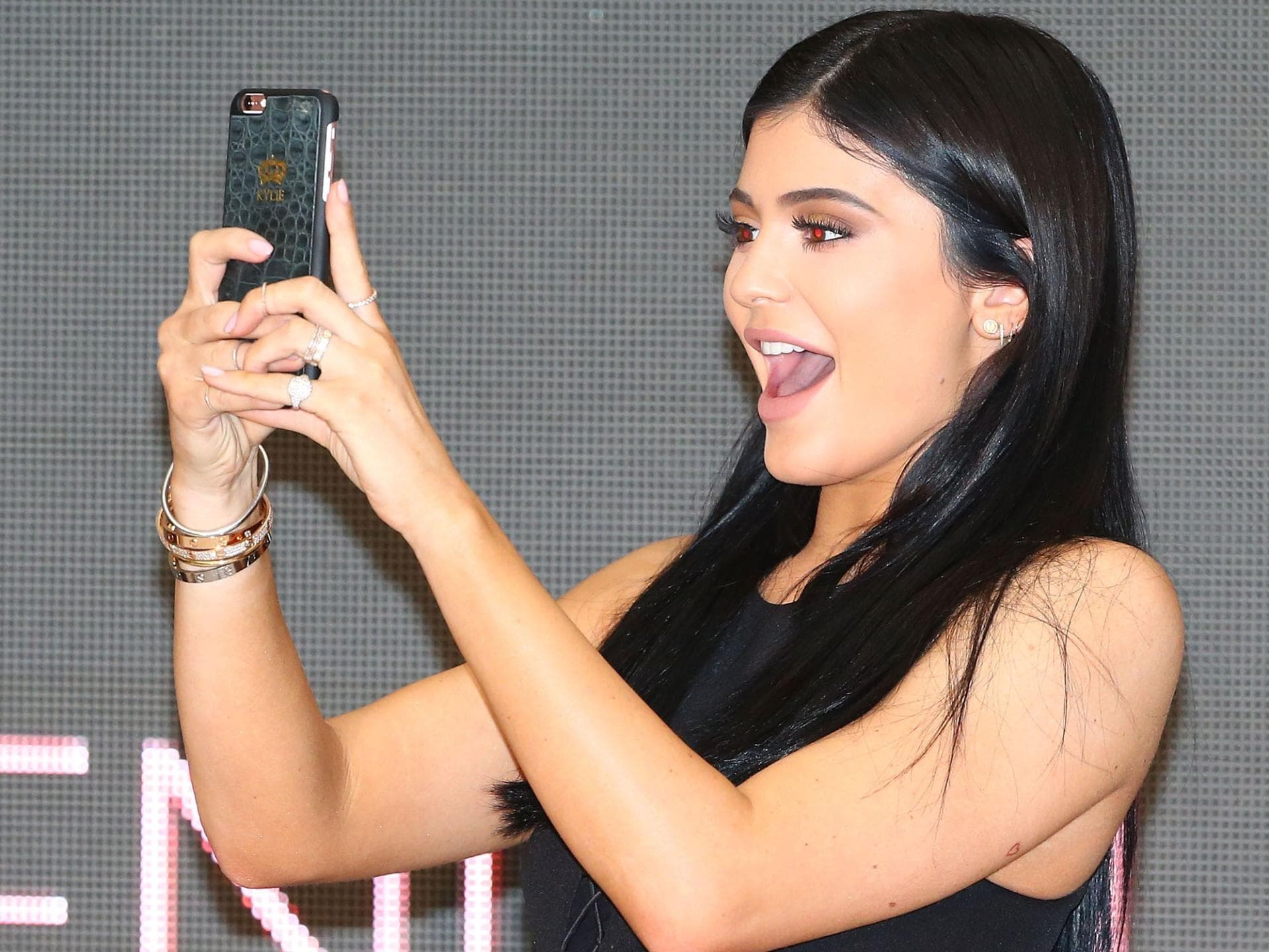 Kylie Jenner Selfie Kylie Jenner Selfie