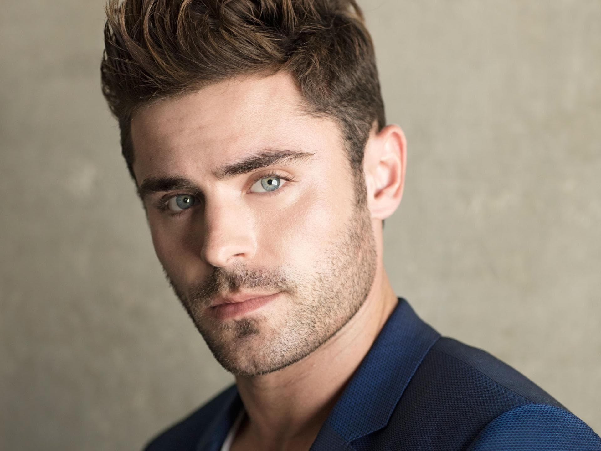 Zac-Efron