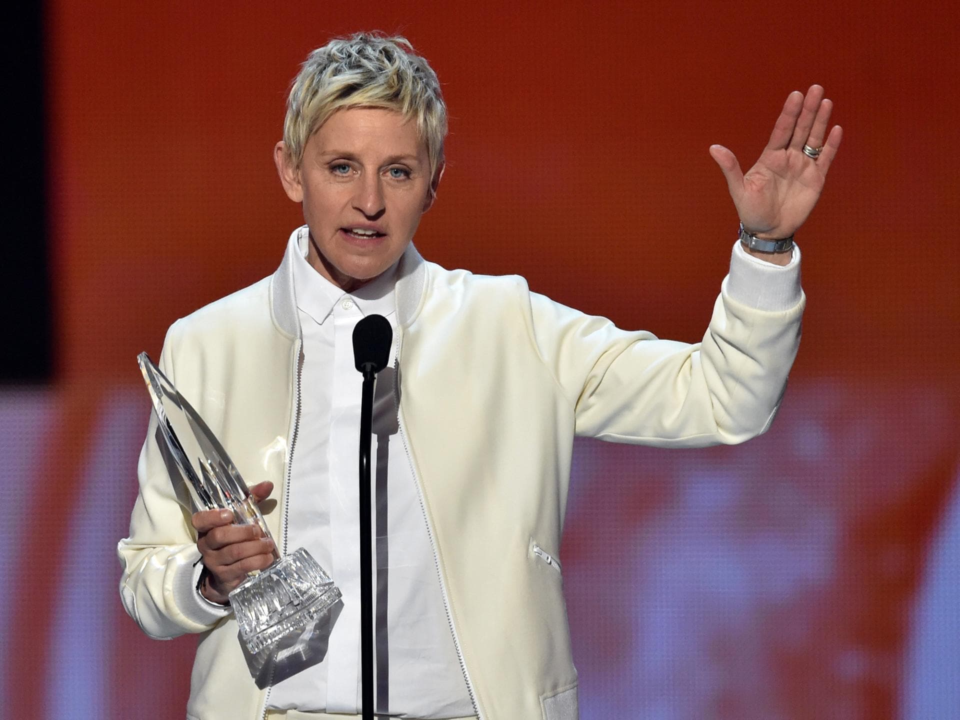 Mehr-Retweets-als-Ellen-DeGeneres-