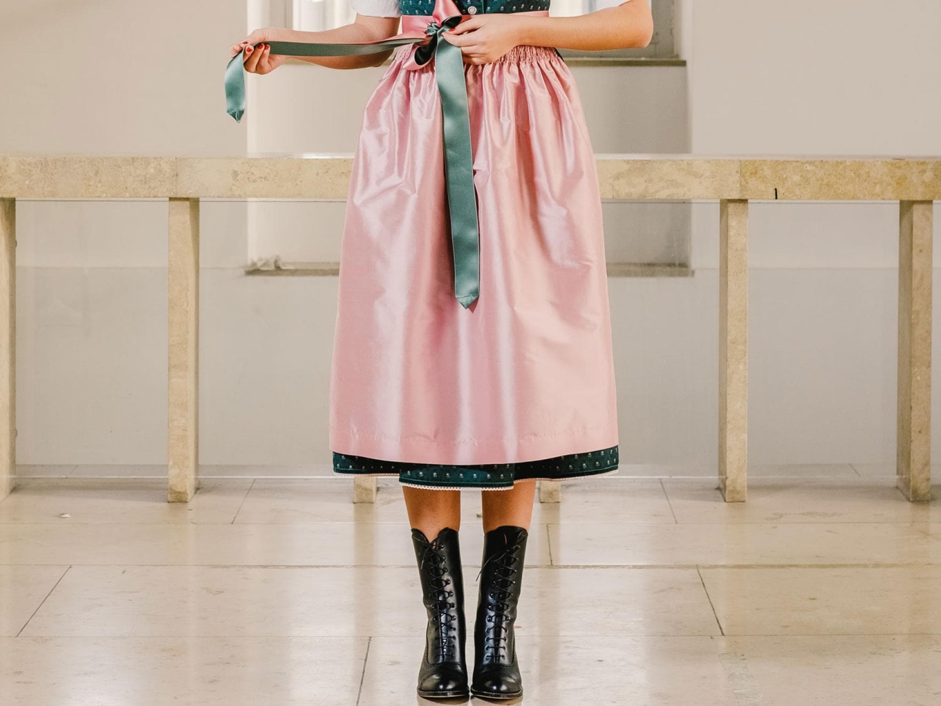 Dirndl und Wiesn-Accessoires fürs Oktoberfest 2018 Dirndl und Wiesn-Accessoires fürs Oktoberfest 2018