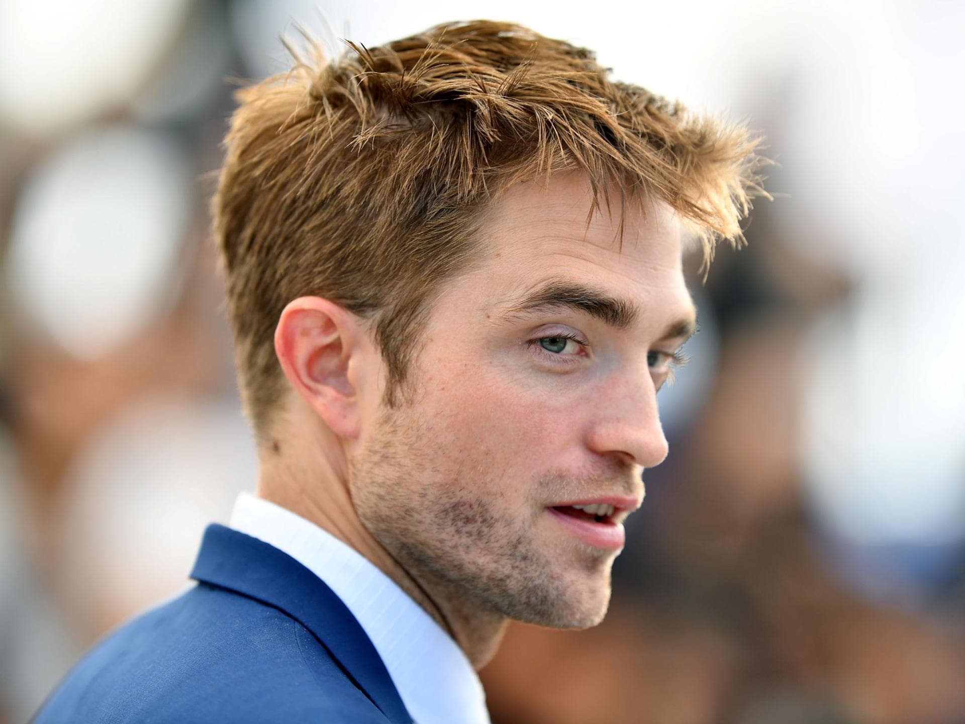 Robert-Pattinson Robert-Pattinson